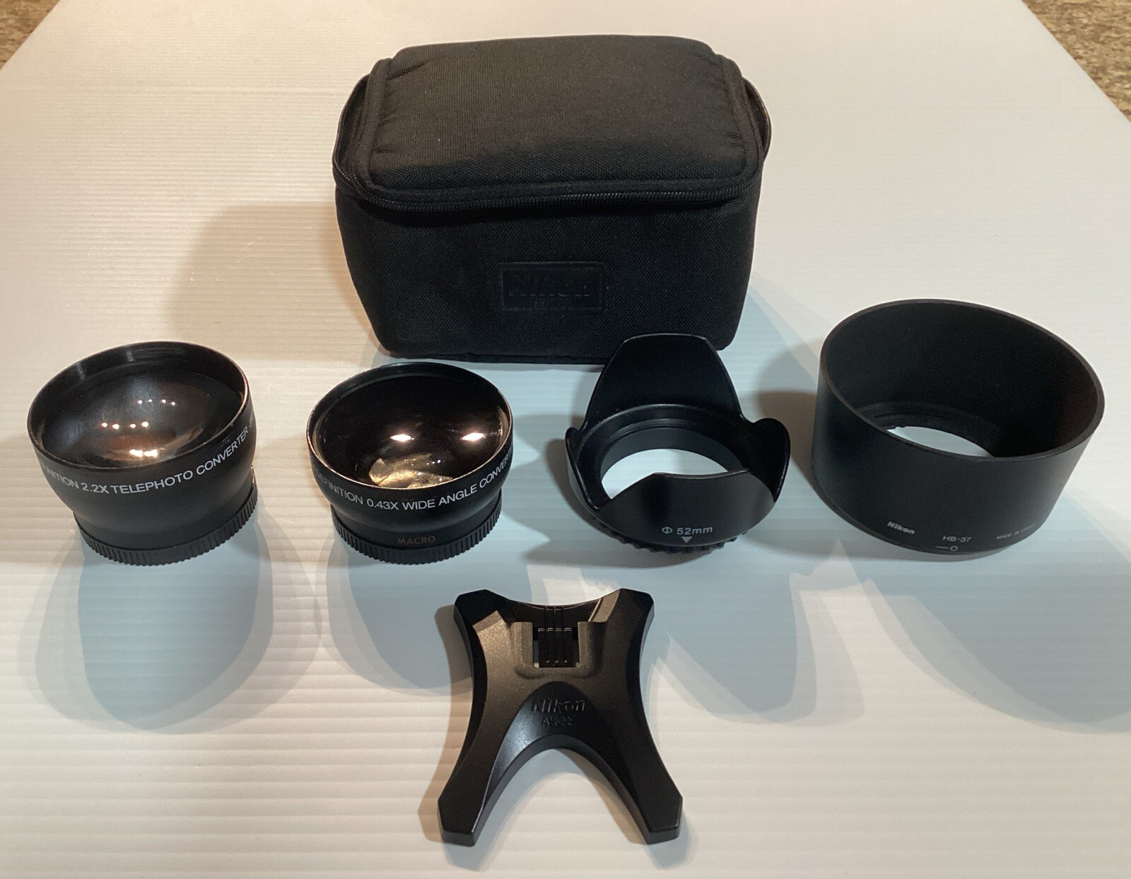Nikon 2 Lens, 2 Shade Lens, Speed light Stand w/ Case (please read Description)