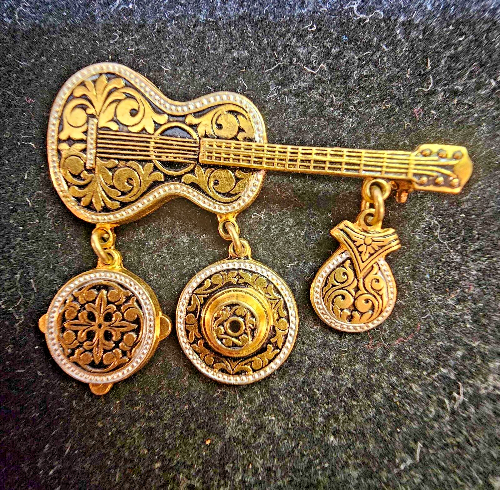 Vtg Damascene Guitar Brooch Pin goldtone w 3 dangle object hat Spain- S65
