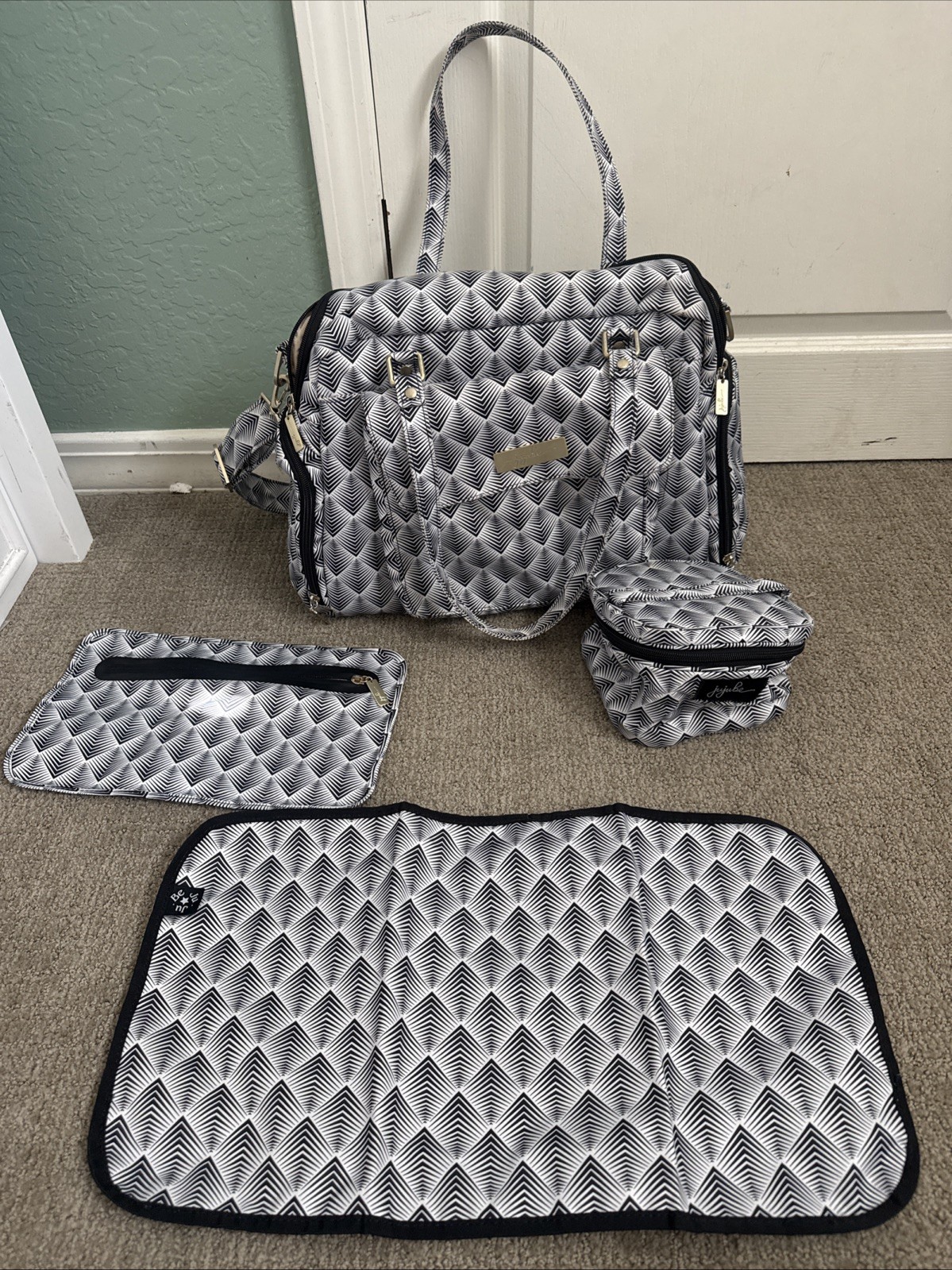 Jujube Collection The Cleopatra Be Pumped Diaper Bag  & Accessories ￼