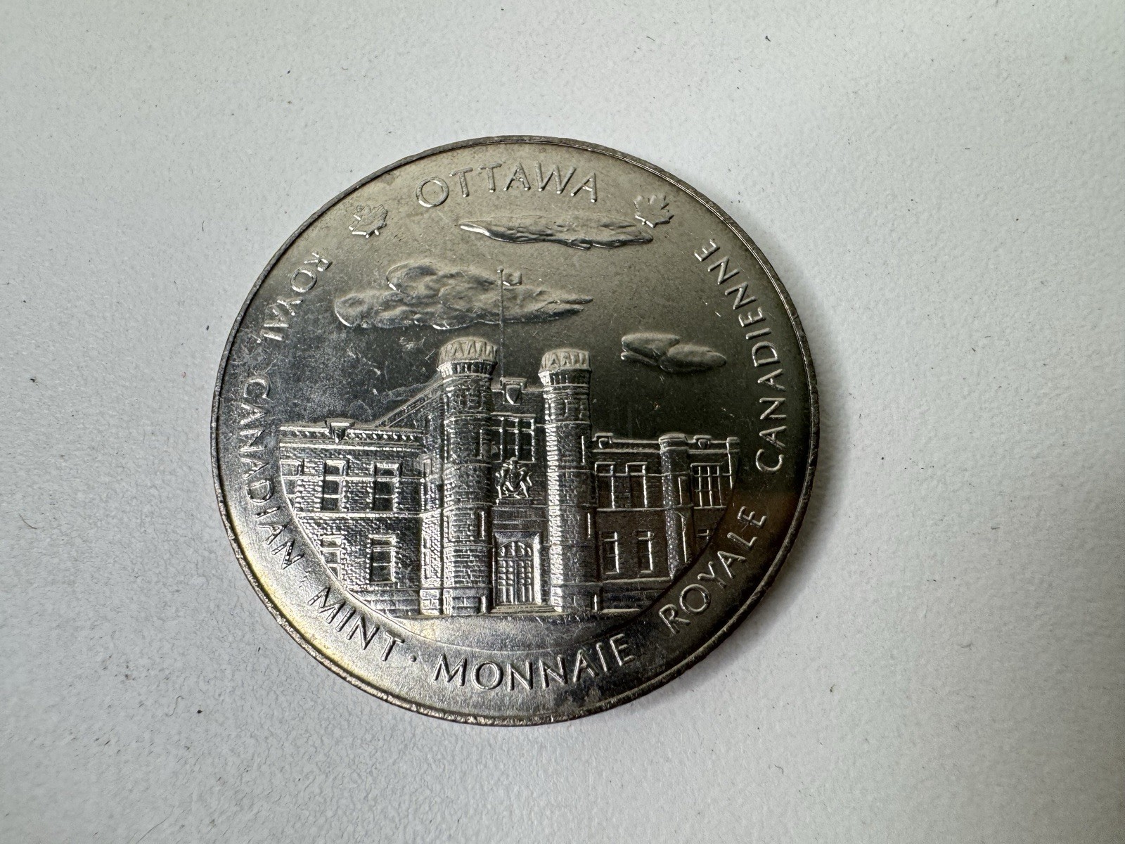 Royal Canadian Mint Winnipeg Commemorative Medal Token In Capsule