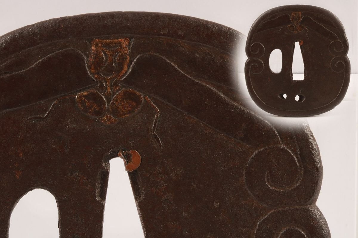 Edo japan antique Tsuba Iron Ground Dragonfly Motif No box