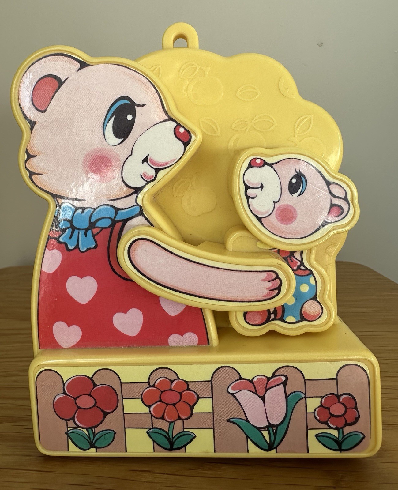 Sankyo Musical Cot Toy Moveable Figures c1982 Working Vintage.