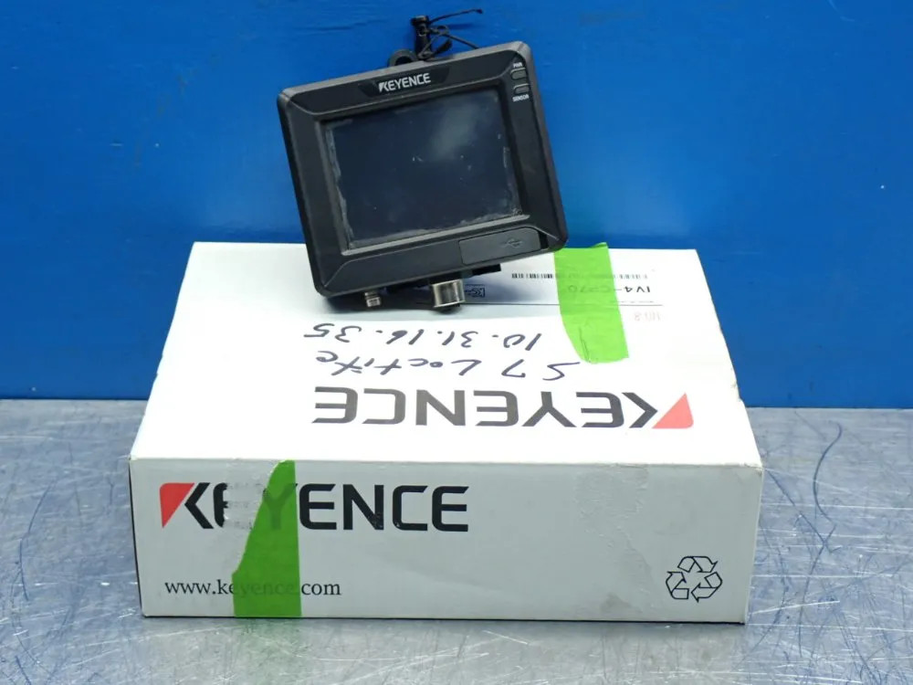 KEYENCE IV-SERIES INTELLIGENT MONITOR IV-M30