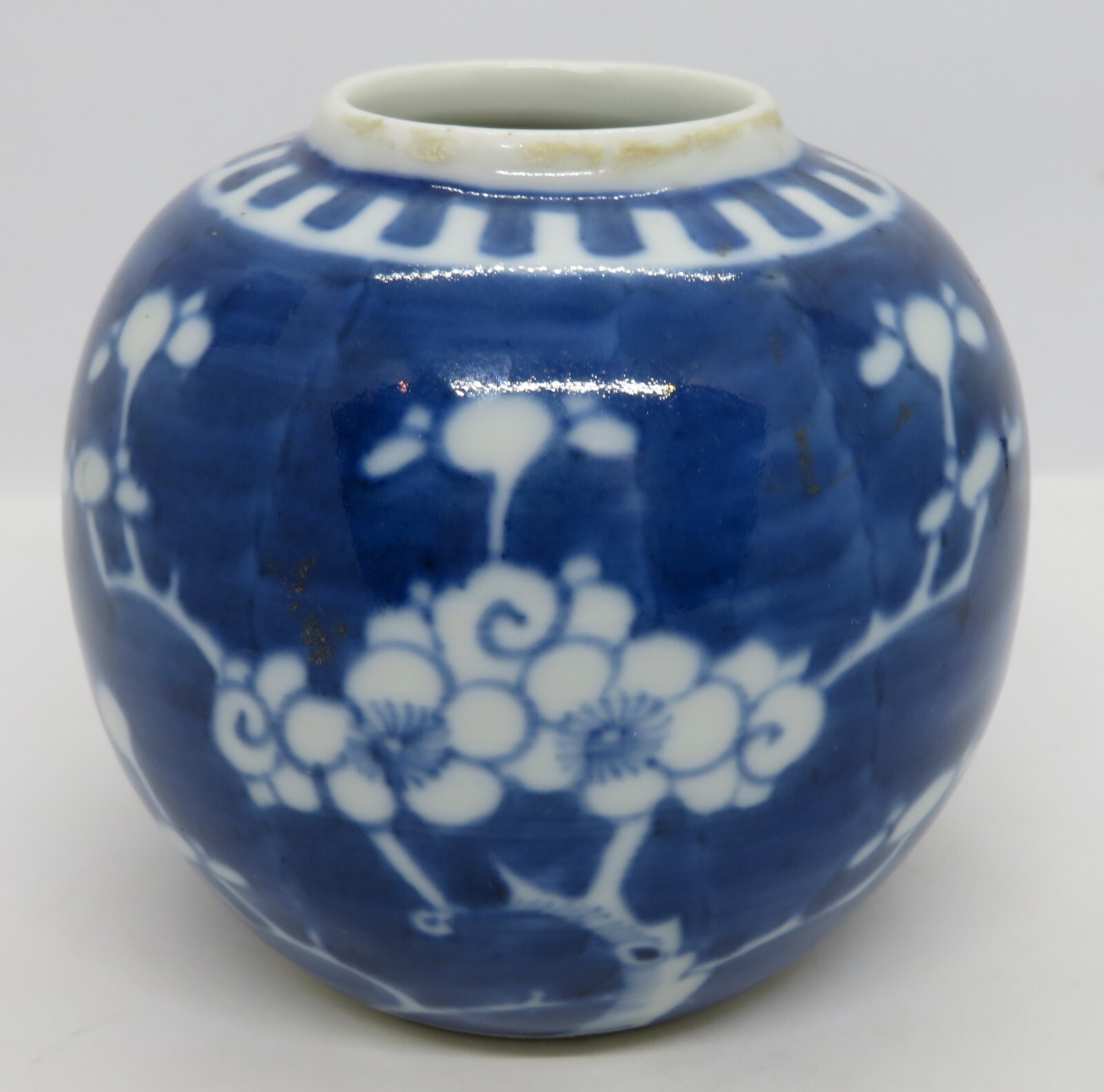 Chinese export blue on white vintage Victorian oriental antique prunus vase C