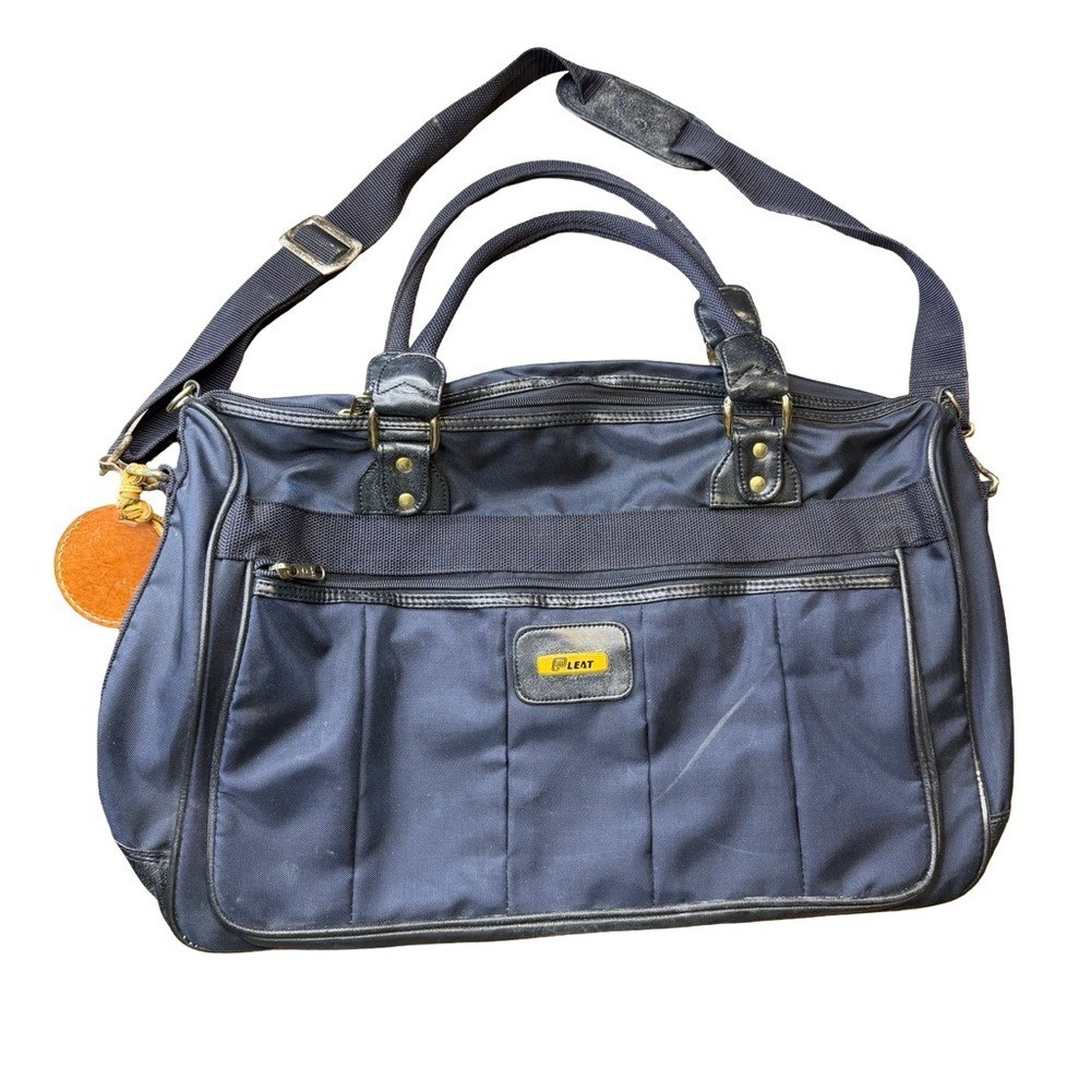 🧳 Vintage LEAT Nylon Travel Duffel Weekender Carry-On Shoulder Bag 🧳