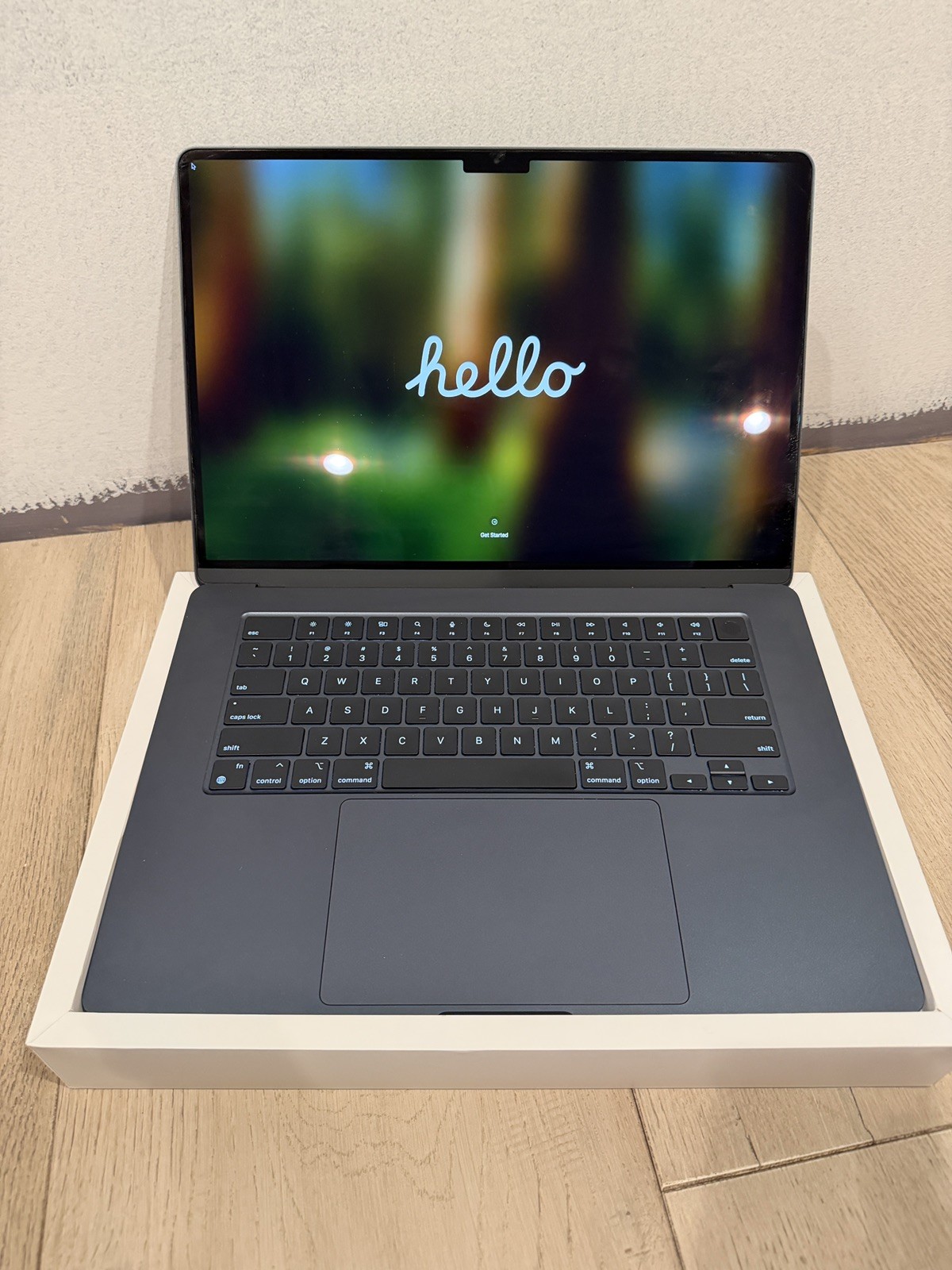 Apple MacBook Air 15" M3 16GB RAM 512GB SSD A3114