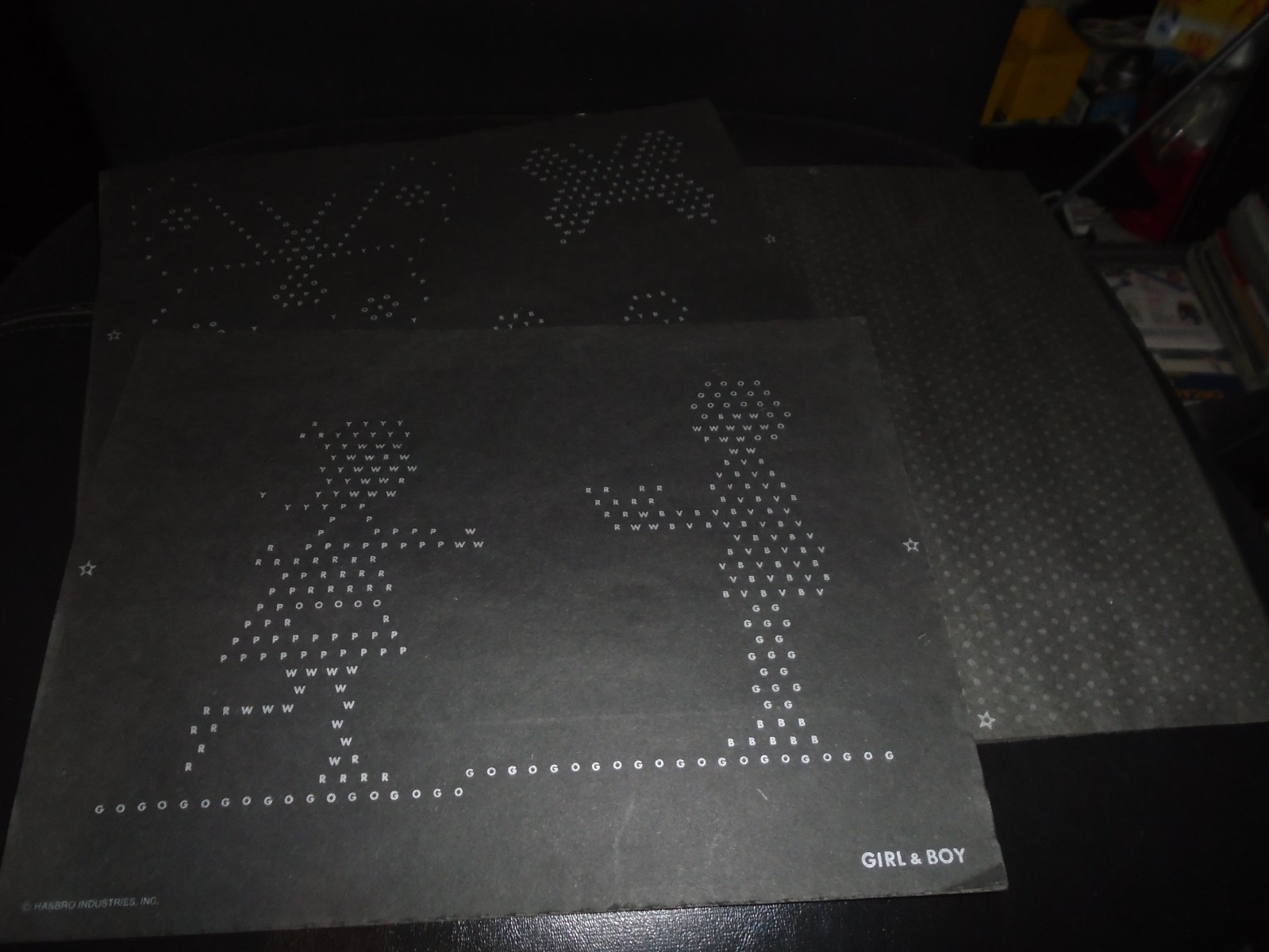 LOT OF 26 VINTAGE HASBRO LITE BRITE PICTURE REFILLS