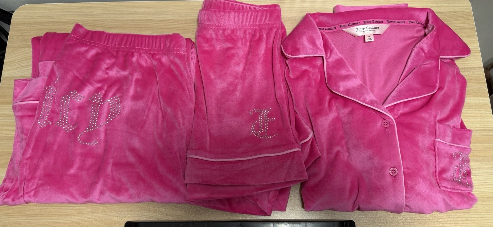 NWOT Juicy Couture 3-Piece Pajama Set Pink Monogram Rhinestone JC Logo Sz M