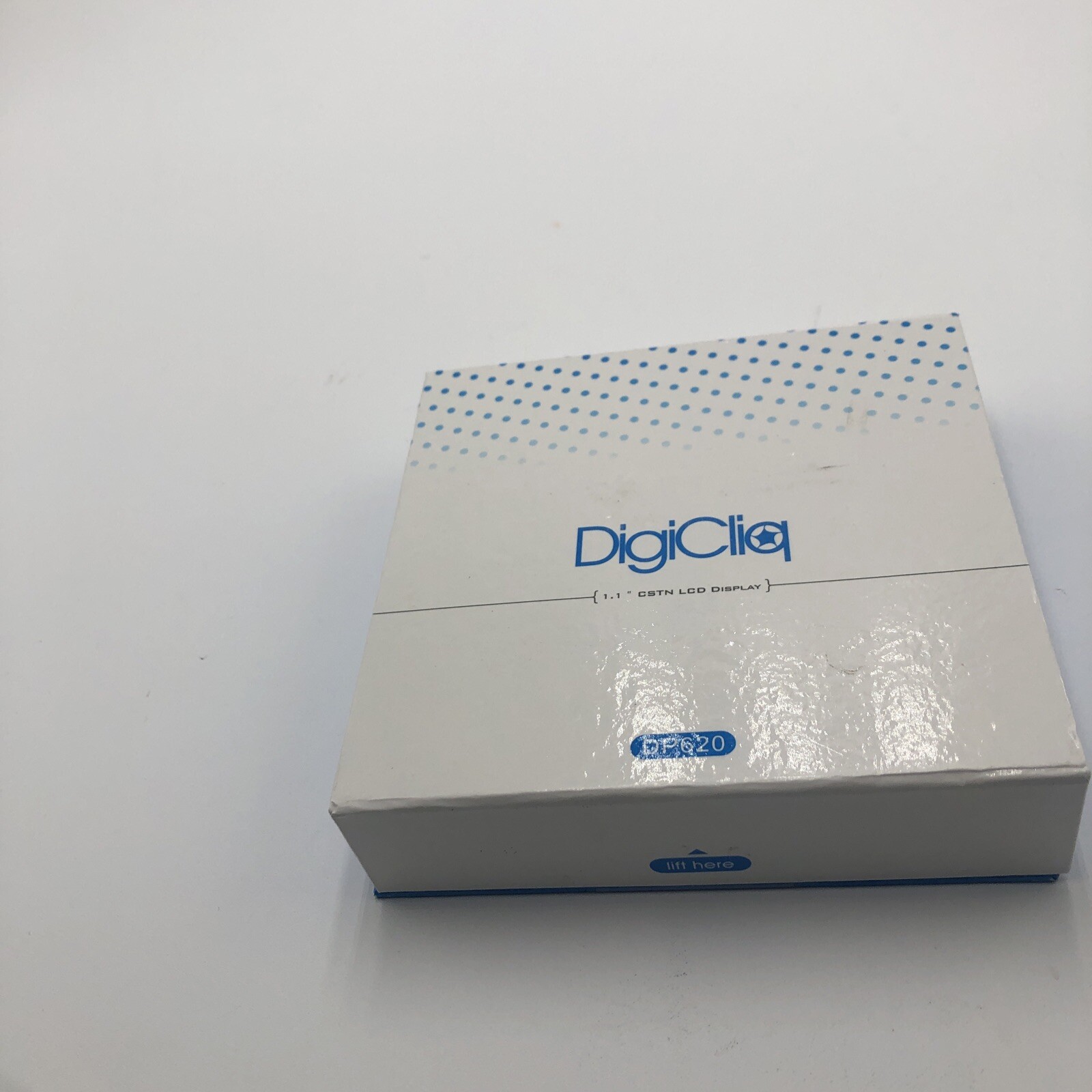 Digital Picture Frame Digicliq  Keychain DP620 Mini Pic Photo Holder LCD Display