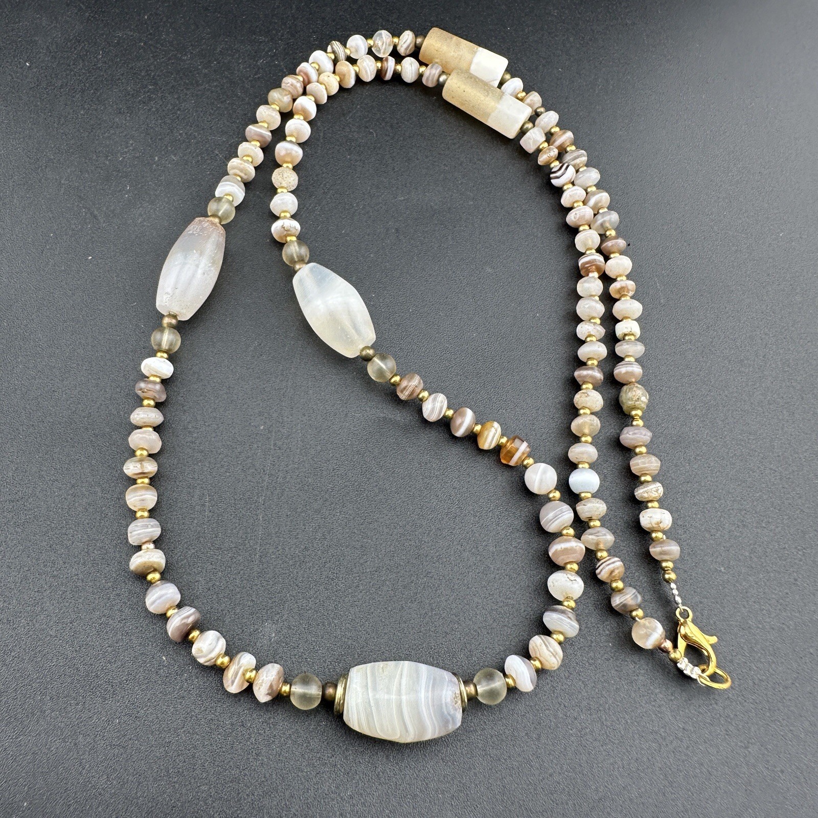Lot  93Ancient Soleimani Beads Beautiful Agate Beads Necklace