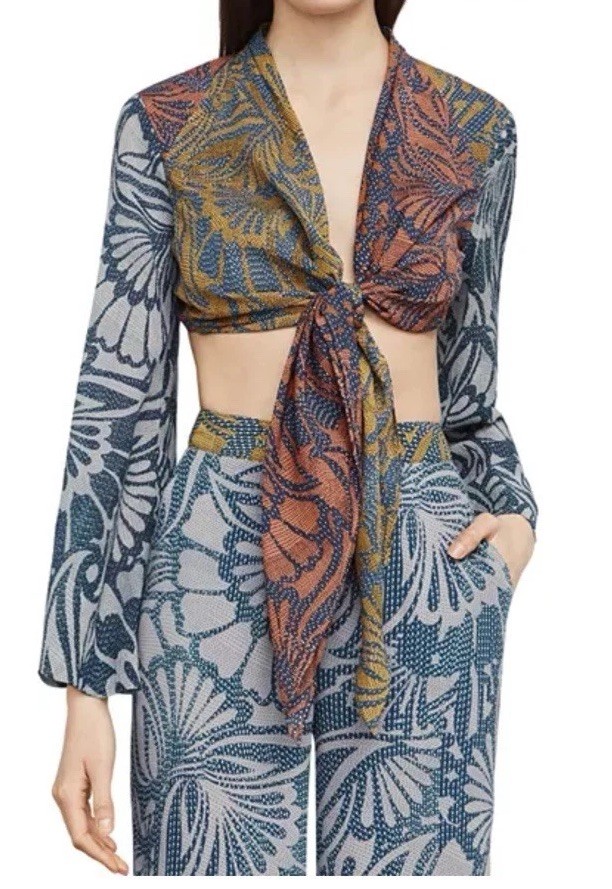 BCBGMAXAZRIACam Print Blocked Wrap Crop Top
