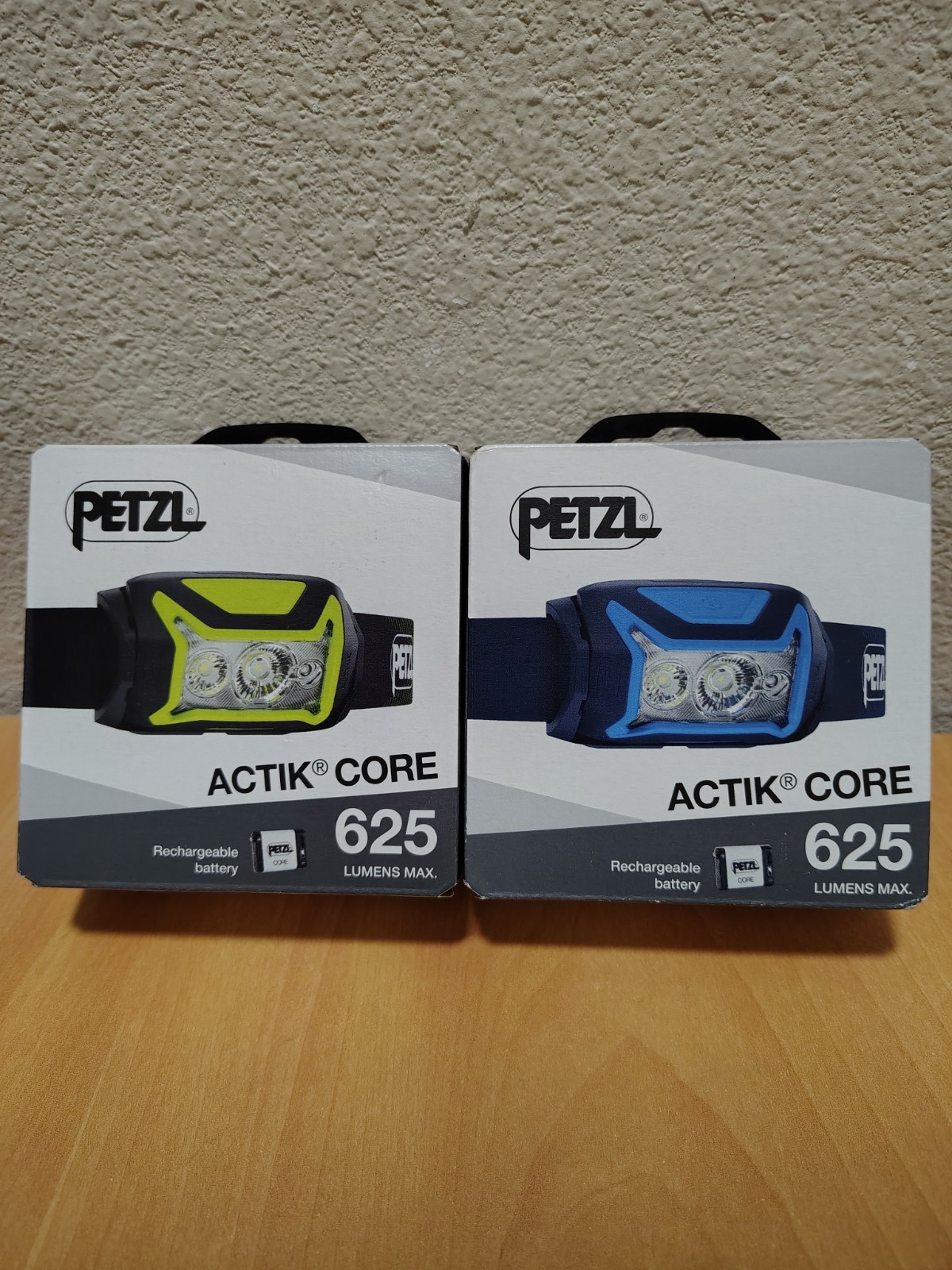 NeW Lot 2X PETZL ACTIK CORE 625 Hybrid HEADLAMP HEADLIGHT Lamp LANTERN Red USB-C