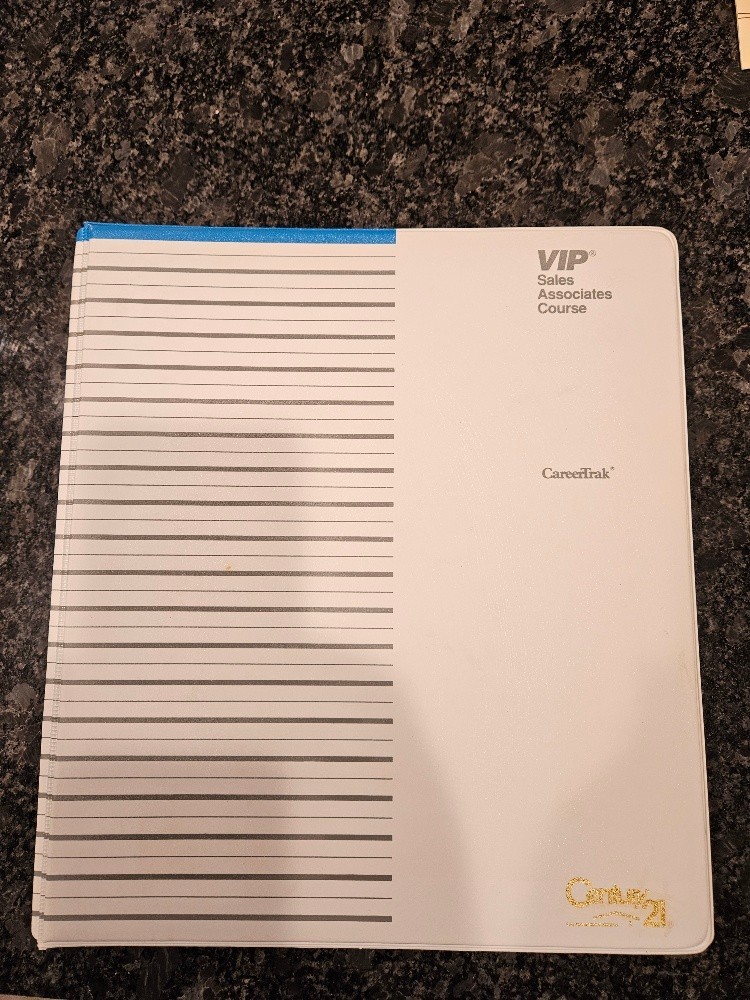 Century 21 VIP Training Sales Associates CareerTrak Binder Course Real Estate