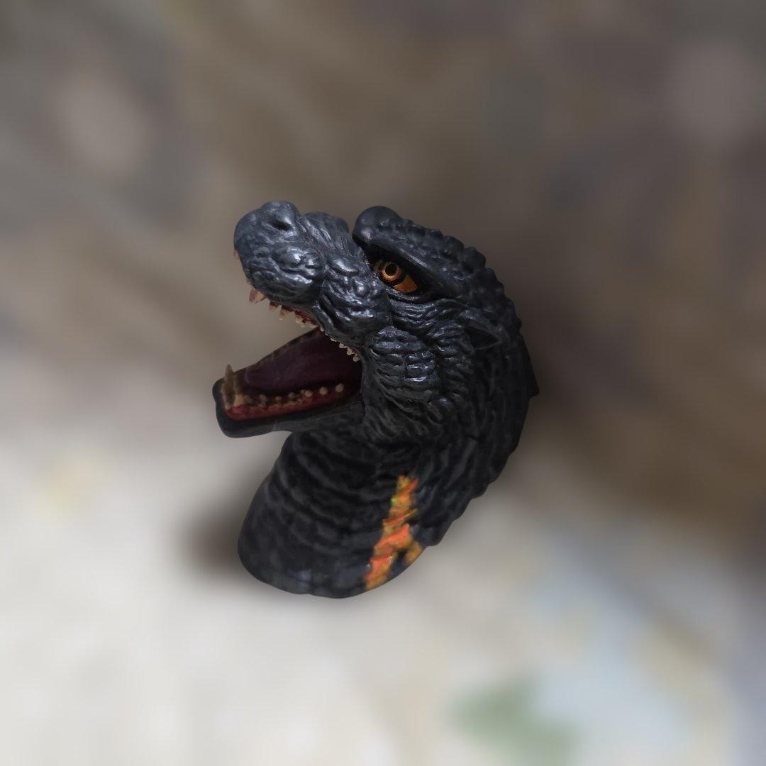 Ichiban Kuji Burning Godzilla Daikaiju Retsuden F Prize Monster Head Magnet