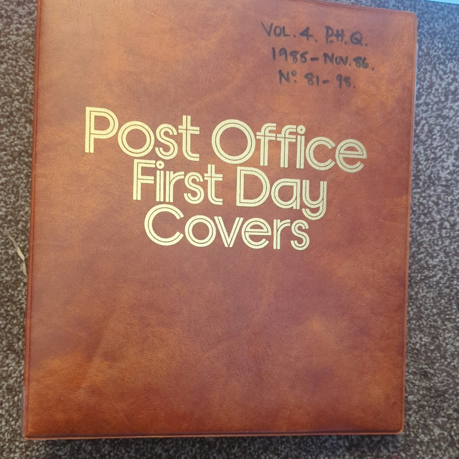 POST OFFICE FDC ALBUM WITH 20 INSERTS HOLDS 80 FDCS