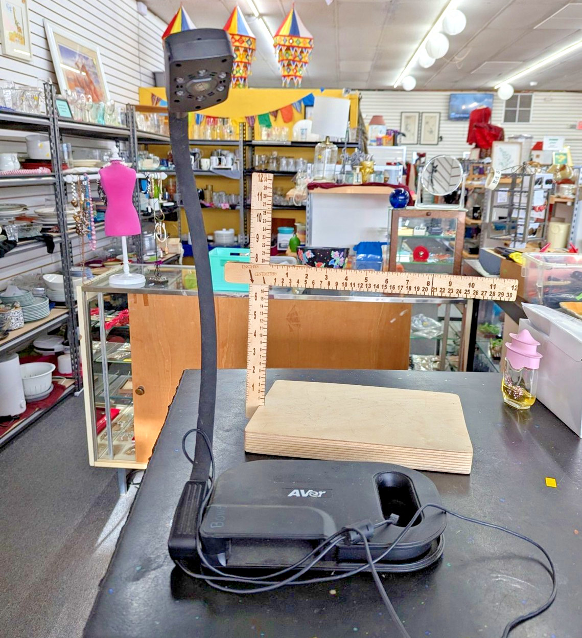 AVerVision U50 USB Document Camera With LED Light & Autofocus untested