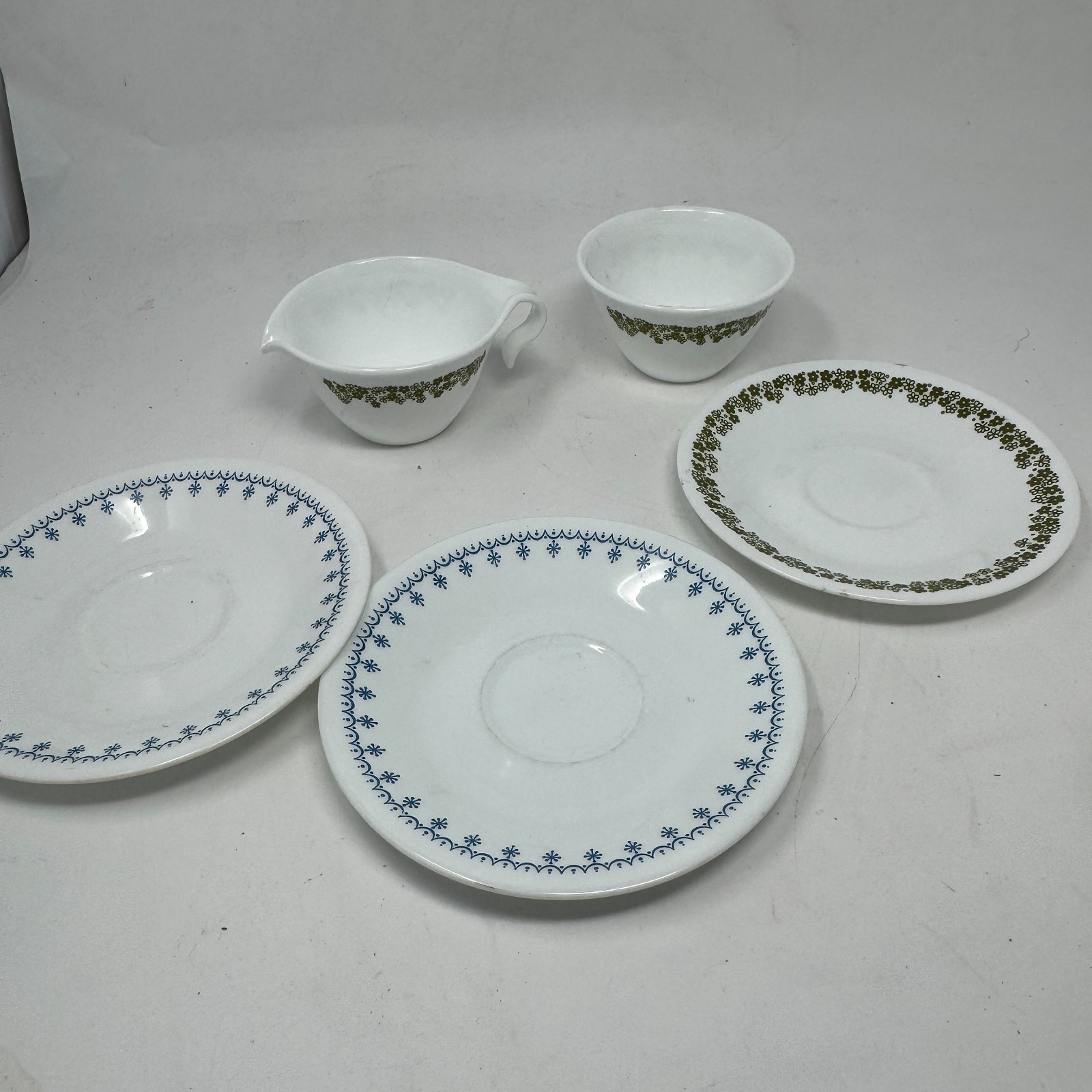 Corelle White Green / Blue Saucers Livingware By Corning