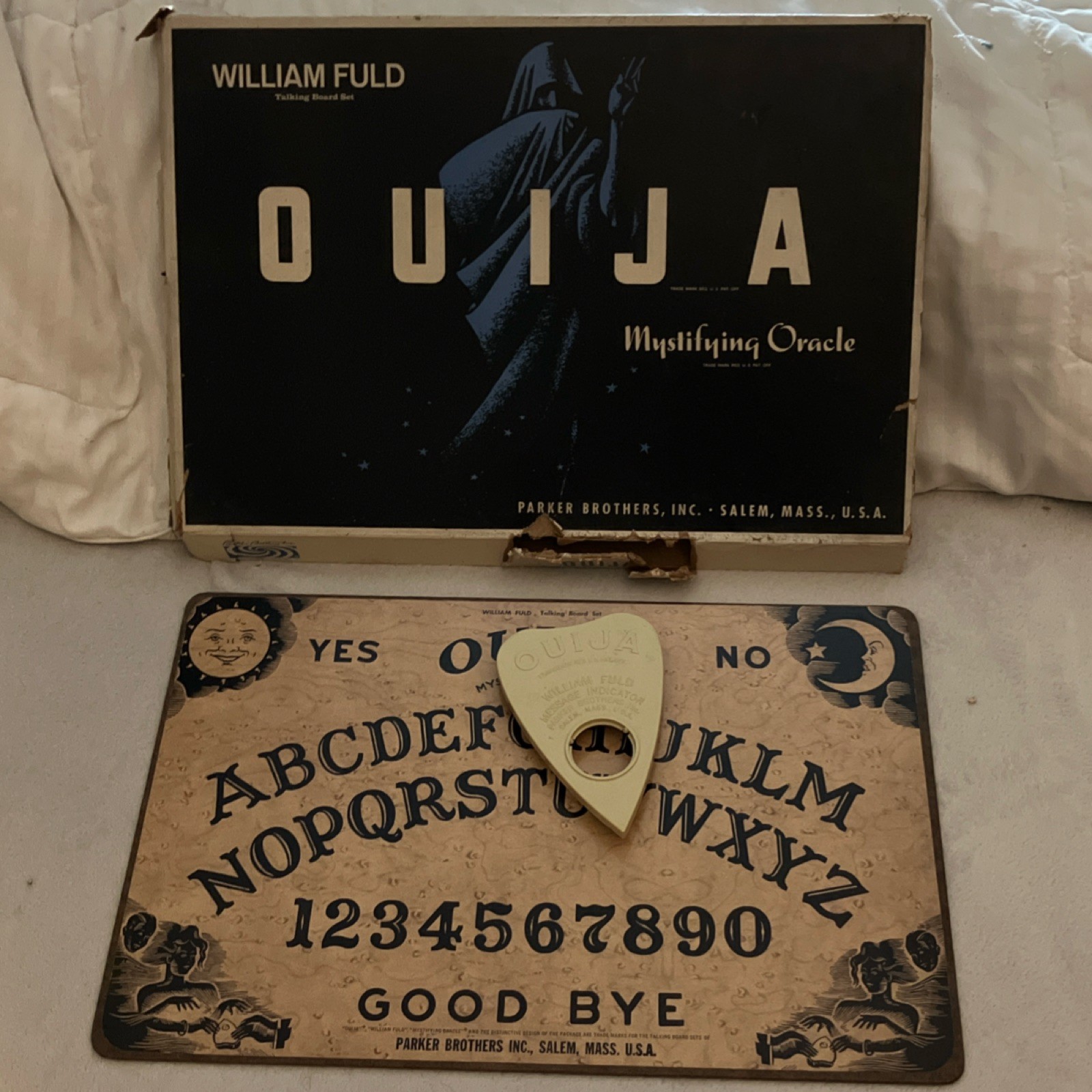 Parker Brothers William Fuld Ouija Mystifying Oracle Talking Board Set