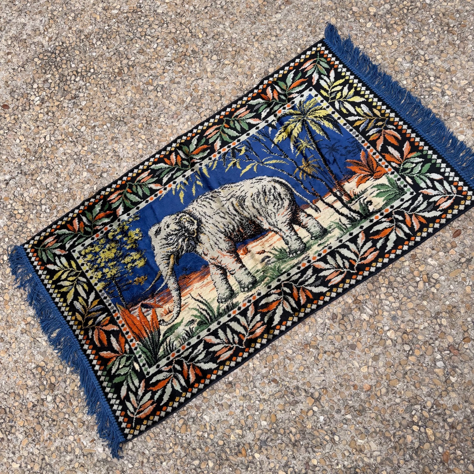 Vintage Safari India Elephant Wall Tapestry Velvety-Soft Blue Fringed 48”x 26.5”