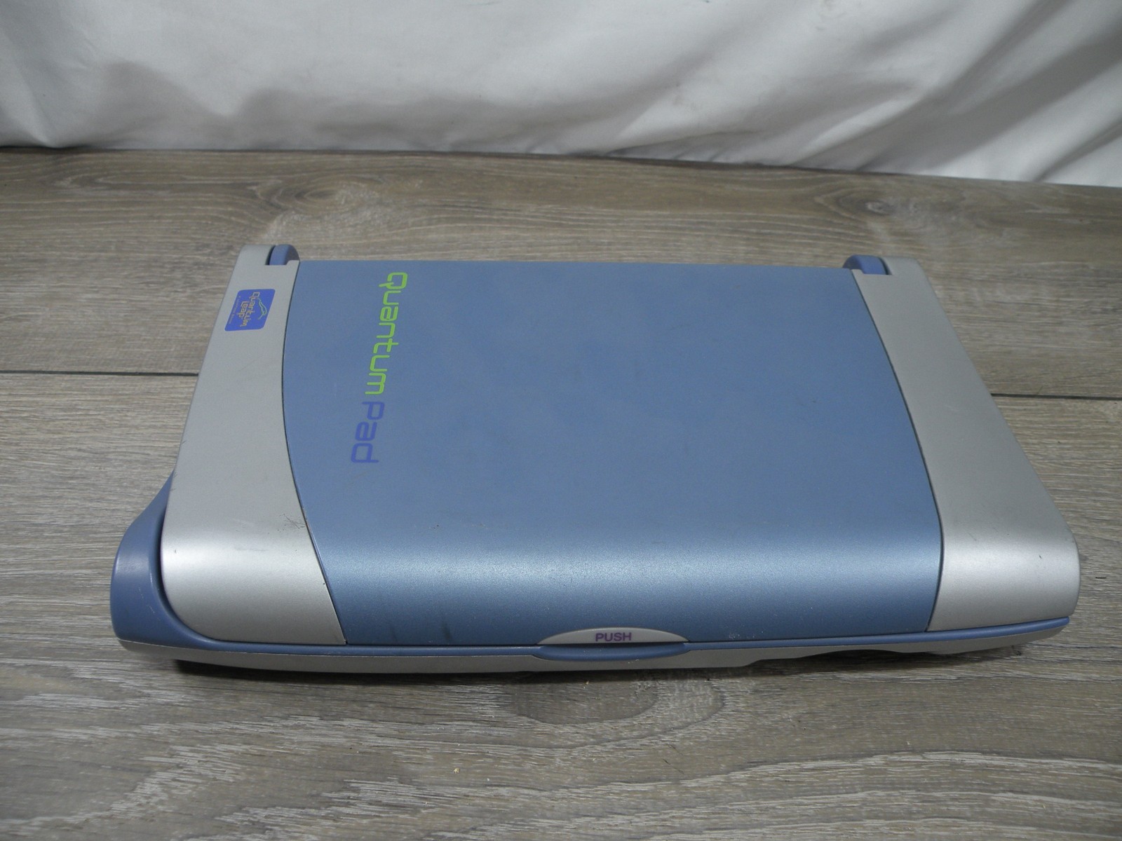 LeapFrog Quantum Pad Interactive Learning System w/ Stylus Educational Toy Works