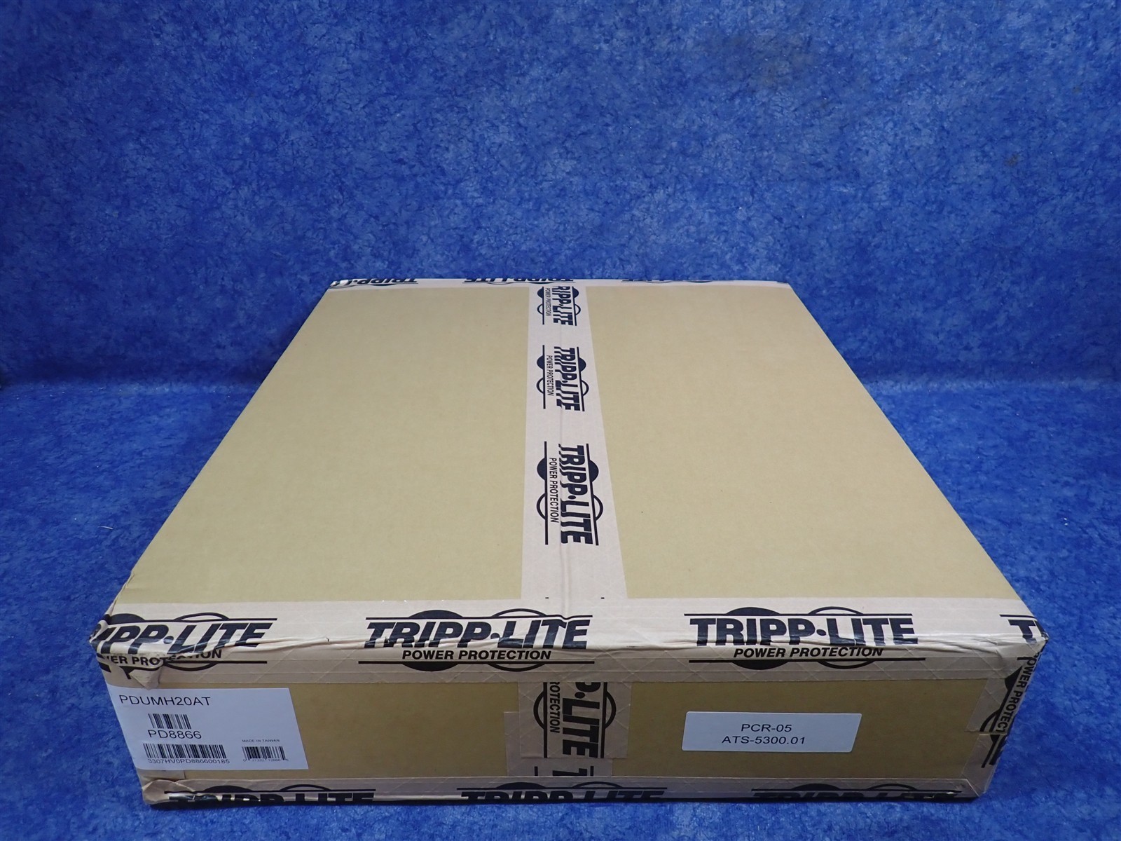 Tripp Lite PDUMH20AT Single-Phase Local Metered Auto Transfer Switch PDU (Q4)