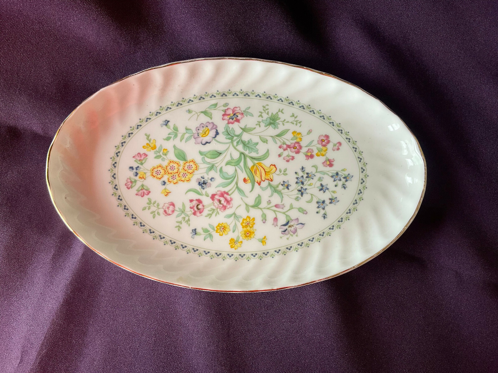 Vintage Royal Kent Bone China Oval Trinket Dish,  jewellery tray