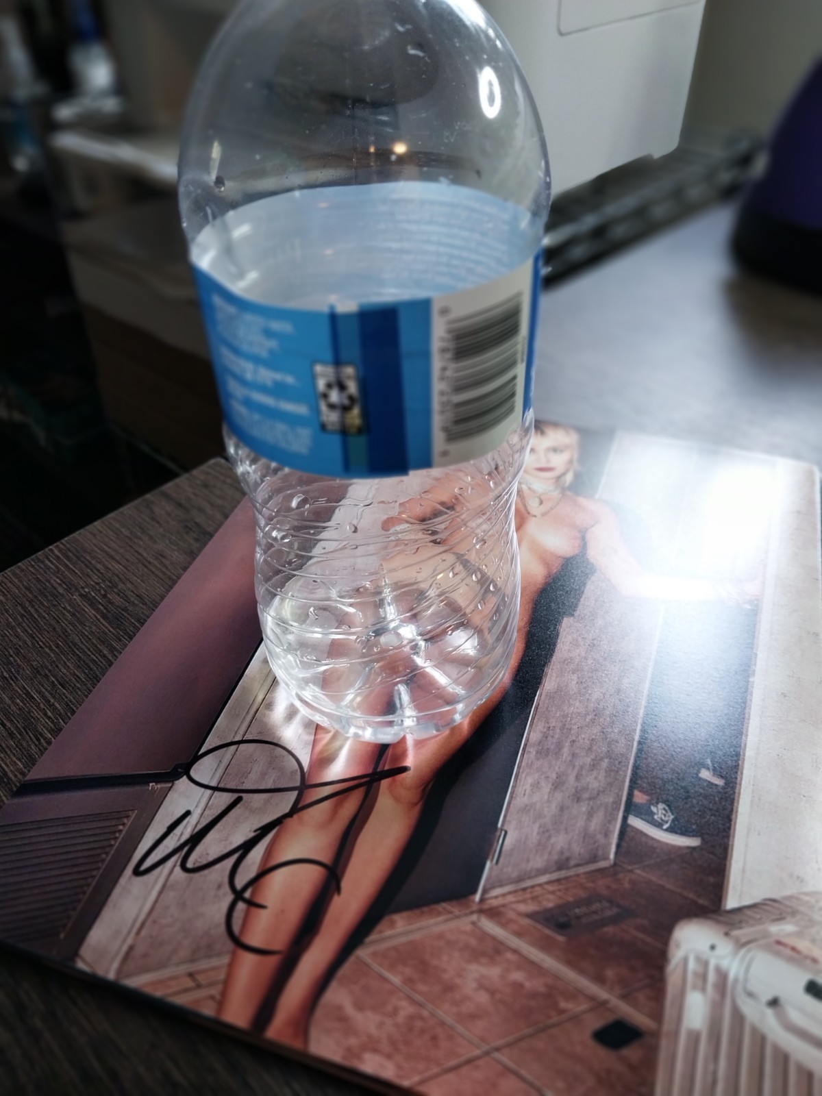 Water Bottle 8x10 Photo 3 All Natual Request Thumbnail Britney Spears LOA Toples
