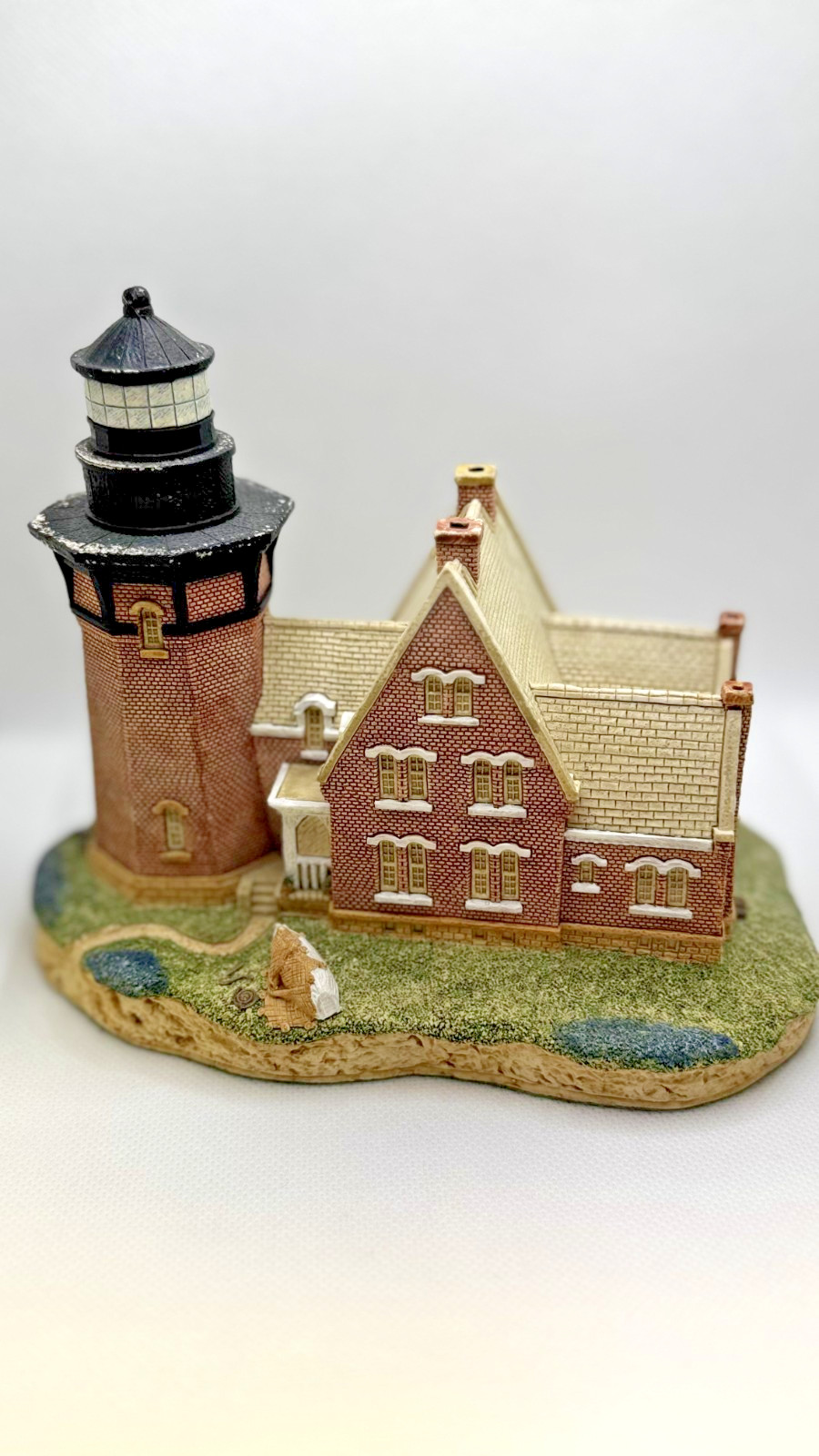 Southeast Block Island #128 Harbour Lights 1991