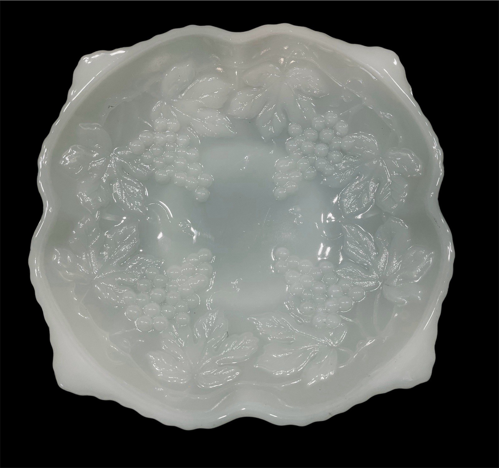 Vintage White Milk Glass Fruit Bowl Scalloped Edge Grape Vine Footed Base 10"