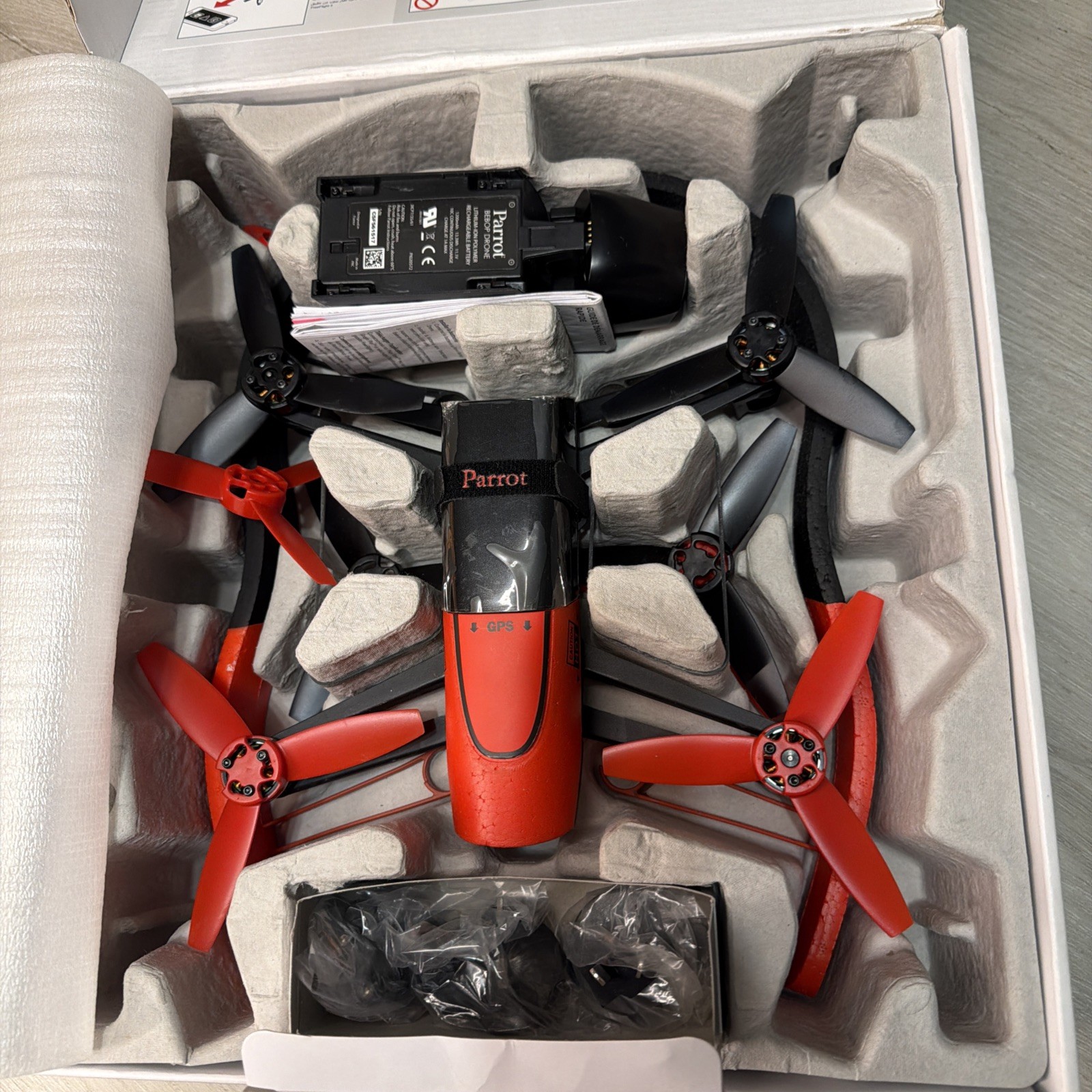 Parrot Bebop Drone Quadcopter AS-IS Untested with Box Accessories & 2 Batteries