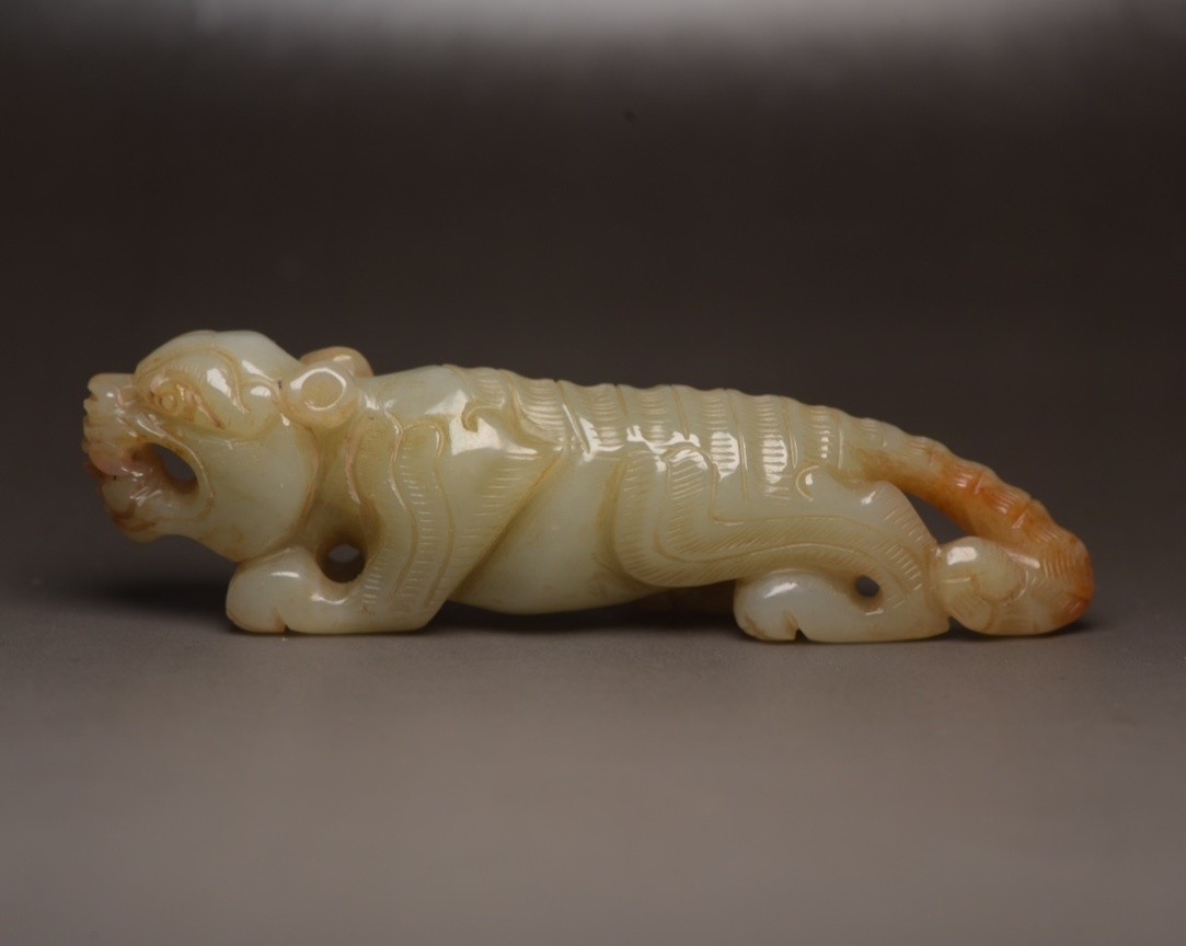 Collection Hotan Jade Handcrafted Figurine Pendant Amulet Carving Tiger