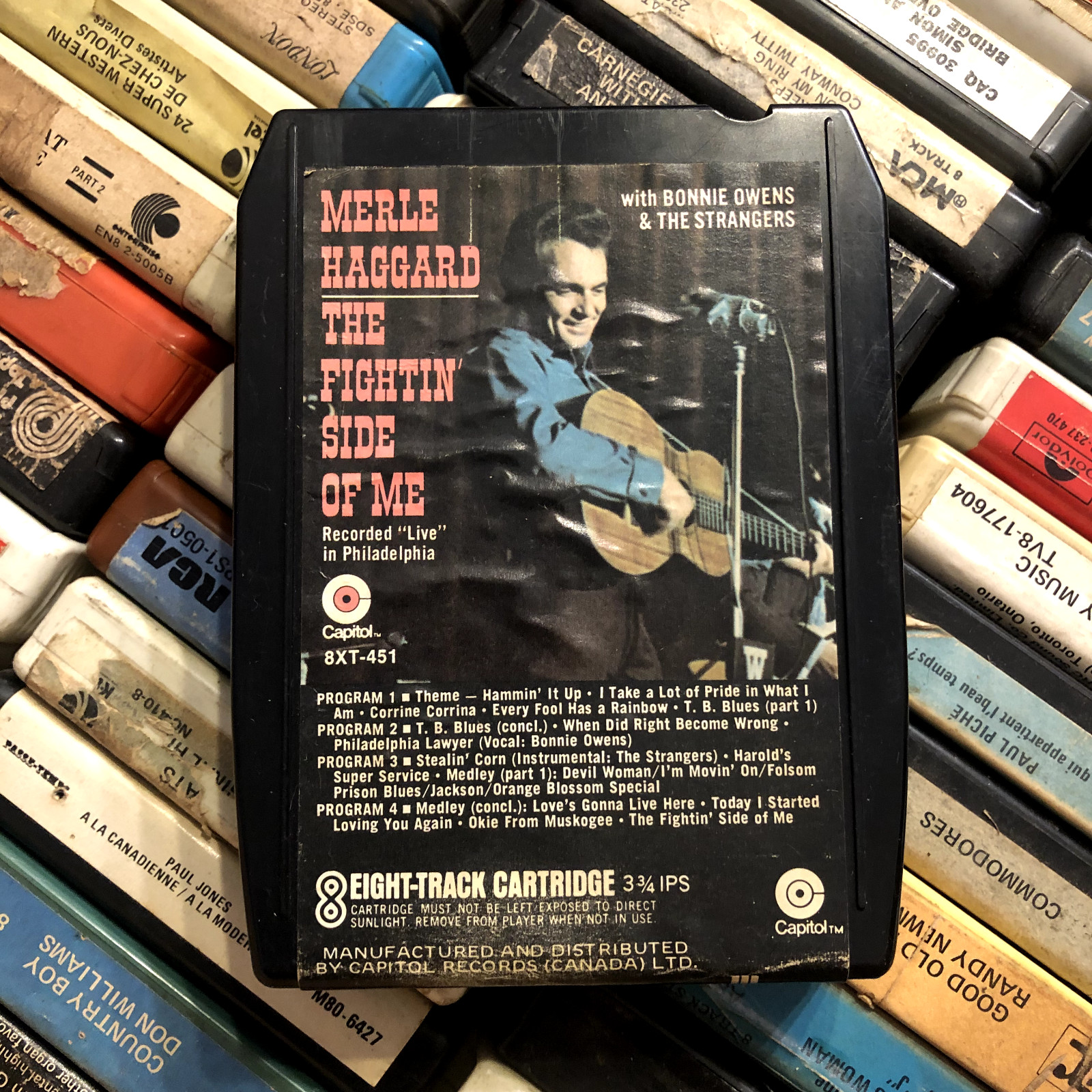 Merle Haggard  : The Fightin' Side of Me, 8 Track Tape CANADA