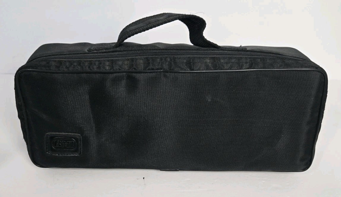 BMI Cassette Tape Holder Nylon Zippered Case Holds 15 Cassettes Black 