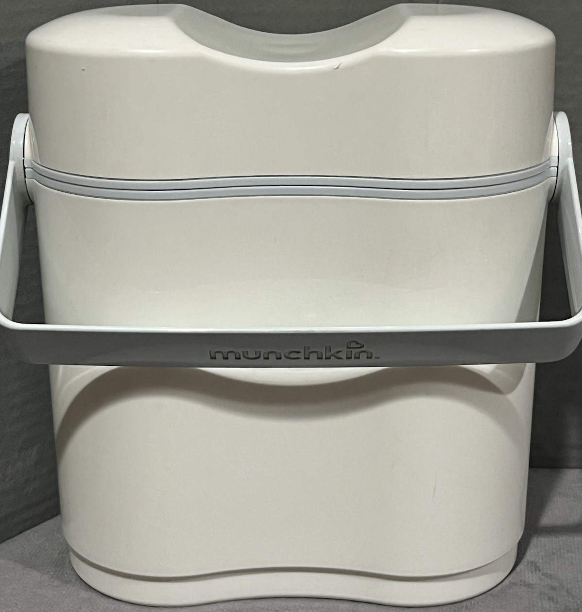 Munchkin Baby Feeding 2 Bottle Container Milk Formula Travel Work Ice Cooler