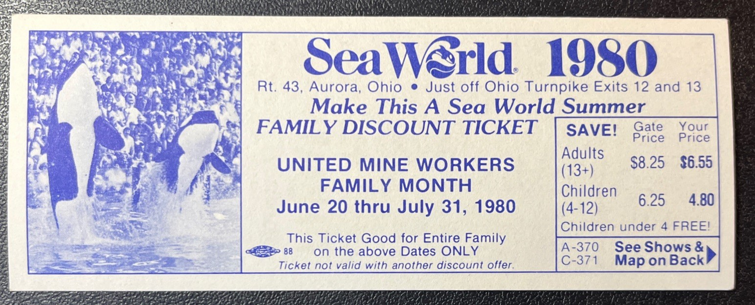 1980 SeaWorld Ohio Vintage Tickets – Unused Family Discount – Shamu Orca