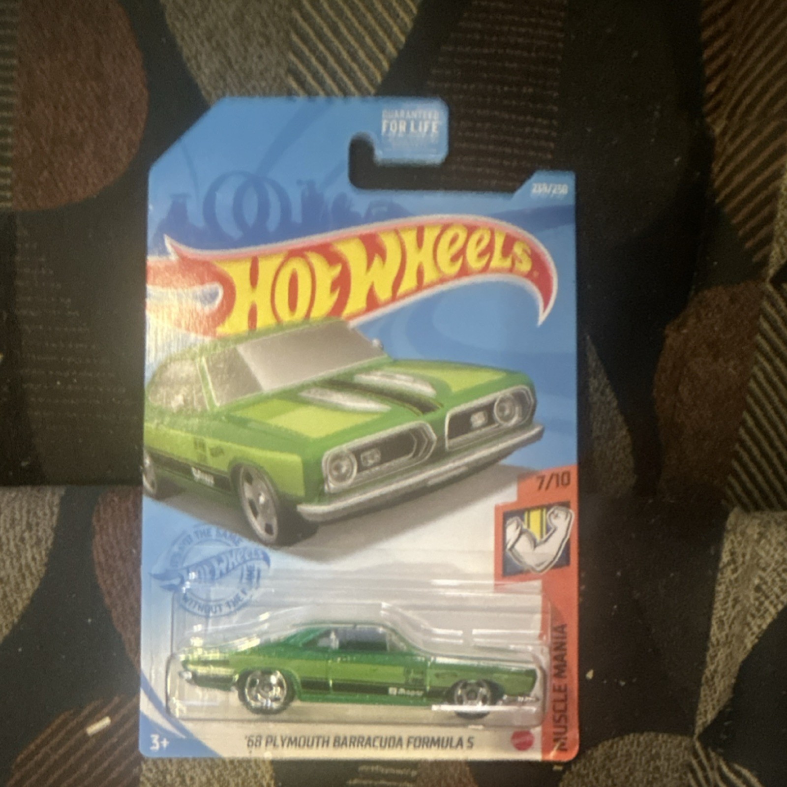 Hot Wheels Barracuda Formula S Muscle Mania 1:64 Diecast Car Green Unopened Box