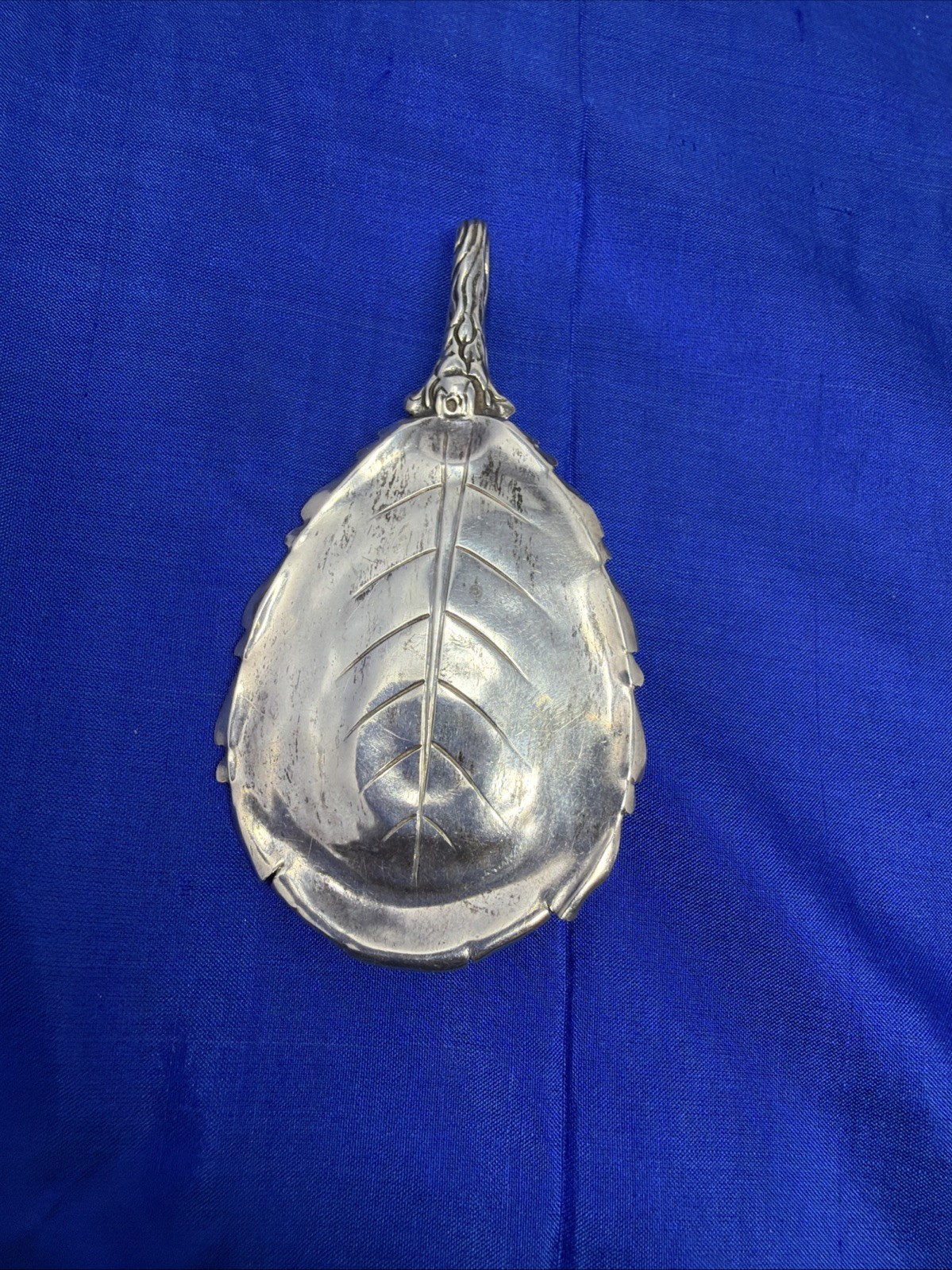 Antique 835 Silver Art Nouveau Jugendstil Repousse Floral Leaf Pendant Germany