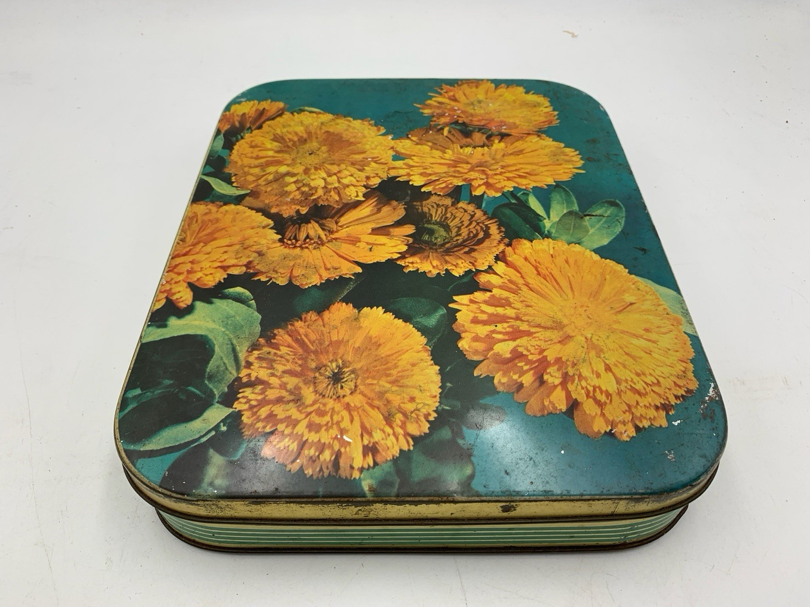 Boîte en Étain Elah Gênes Pegli Italie Boîte Vintage Floral avec des Fleurs