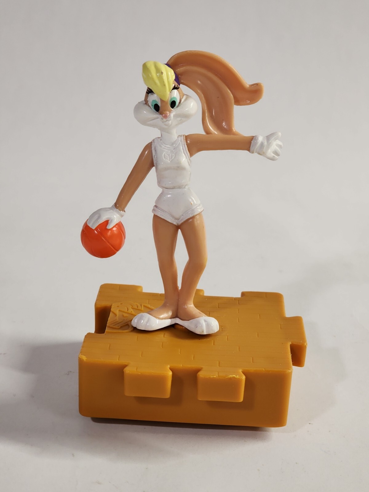 McDonald's Lola Bunny SPACE JAM Michael Jordan BASKETBALL Toy Vintage 1996