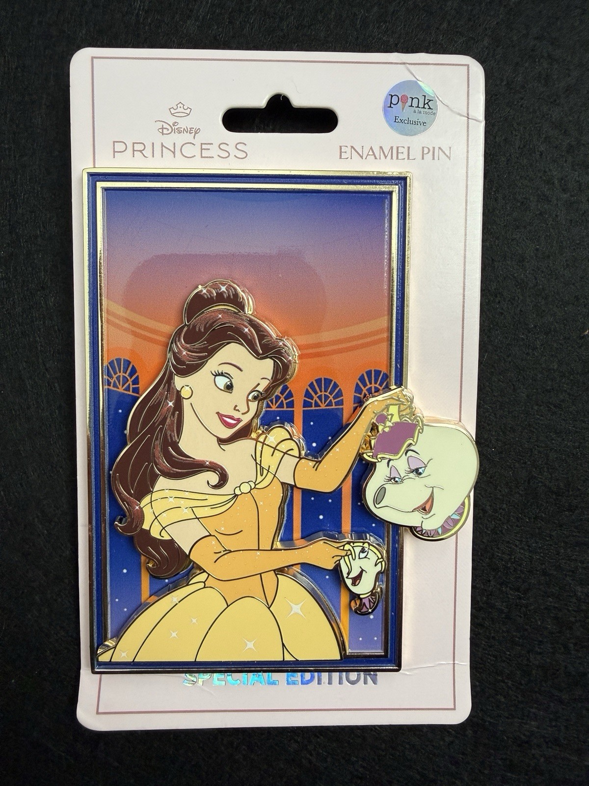 Pink A La Mode (PALM) Disney Fairytale Realms Belle Pin SE 200