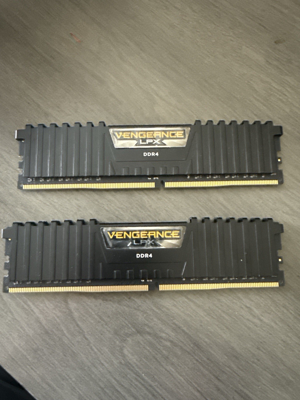 Corsair Vengeance LPX 16GB (2x8GB) DDR4 3200MHz CL16 RAM CMK16GX4M2Z3200C16