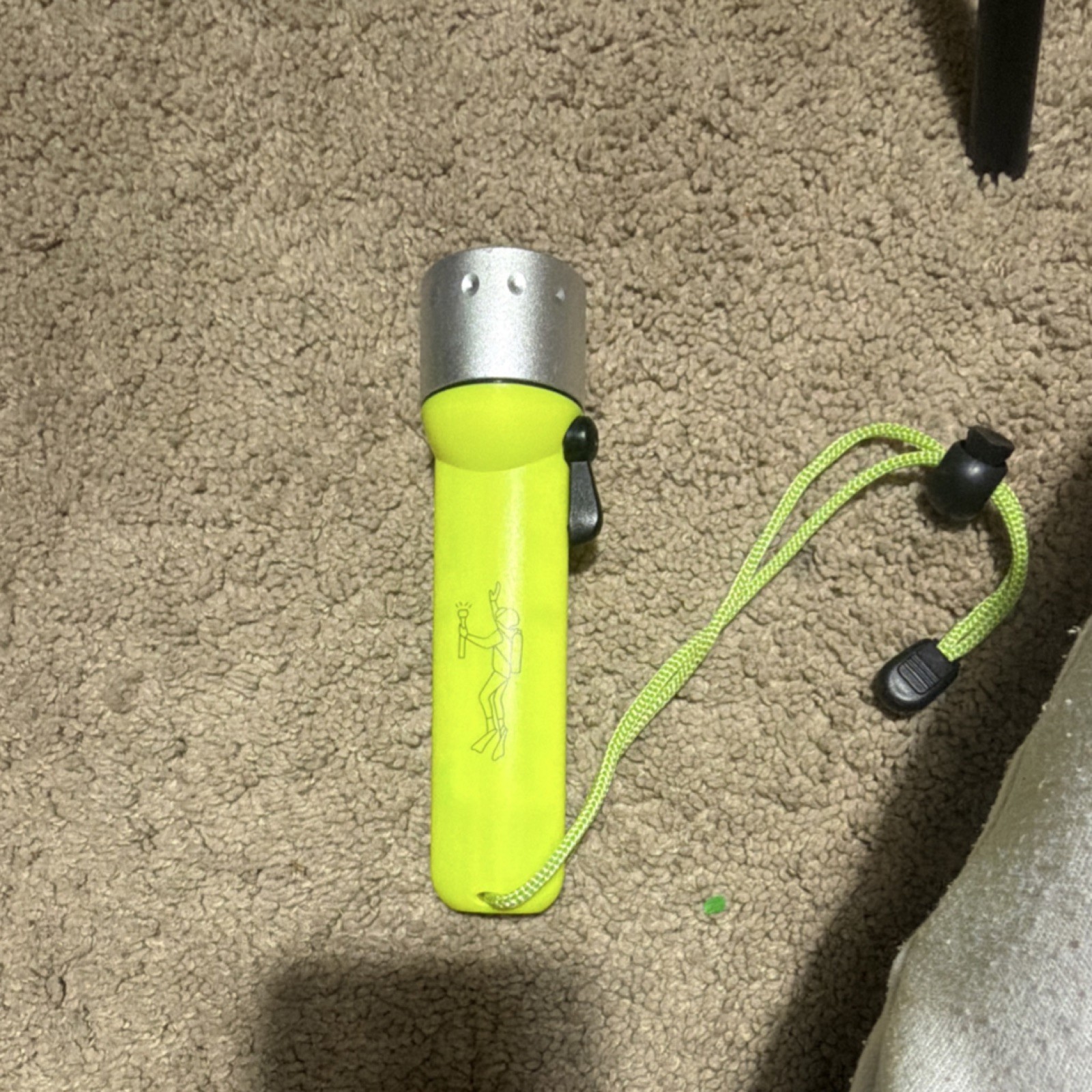 Shallow Light Yellow Underwater Scuba Diving Flashlight with Wrist Strap