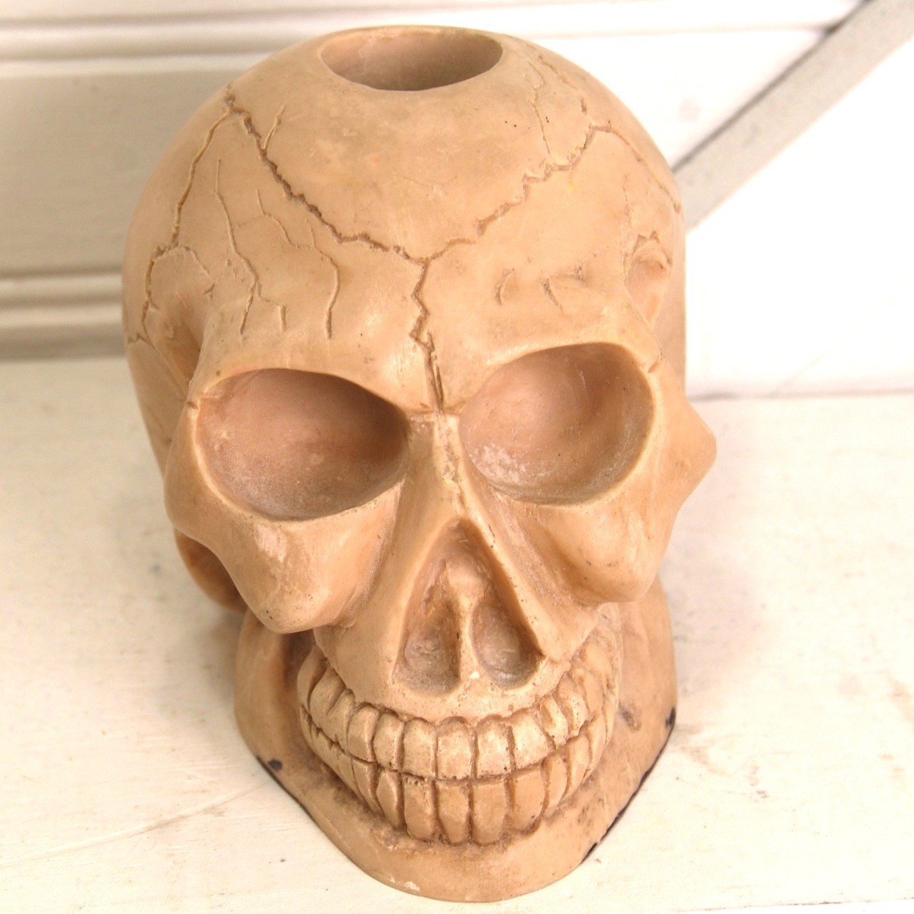 Skull Candle holder vintage Gothic Fashion Victim 1994 Resin Decor Grunge