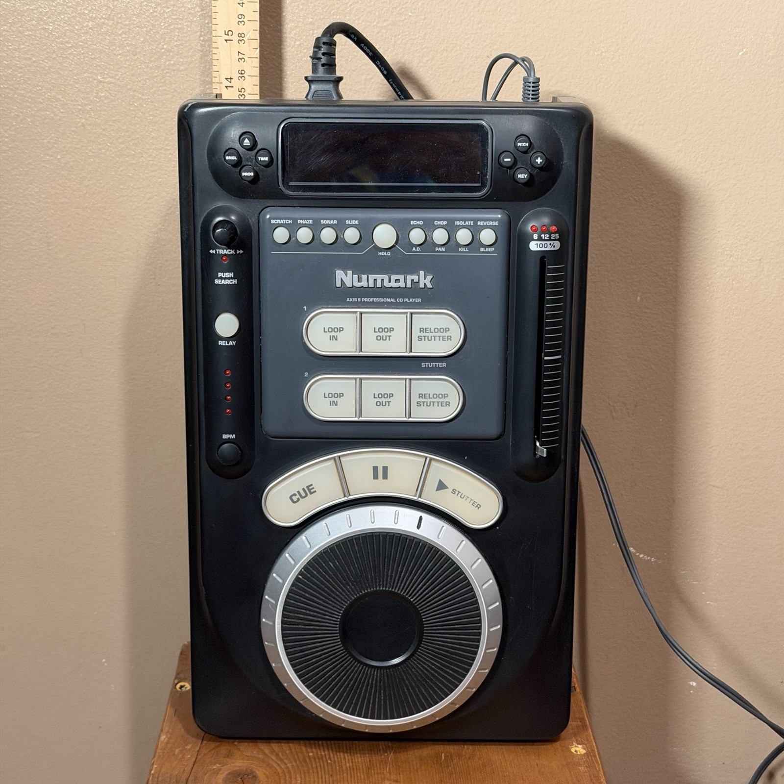 Numark Axis 9 Professional CD Player Your DJ Compact Mixer W/Power Cord Works