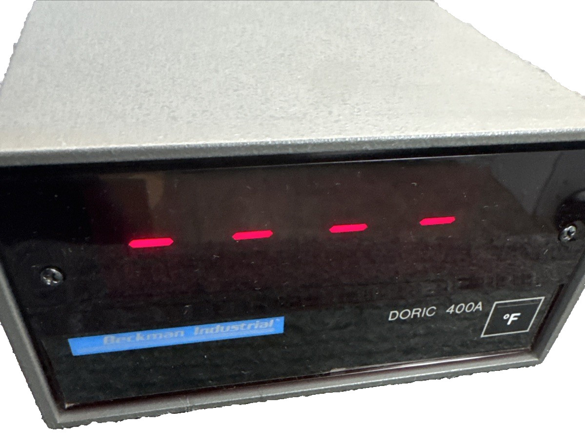 Doric Trendicator 400A Type K Thermocouple Indicator Reader -200 °C to 1,260 °C