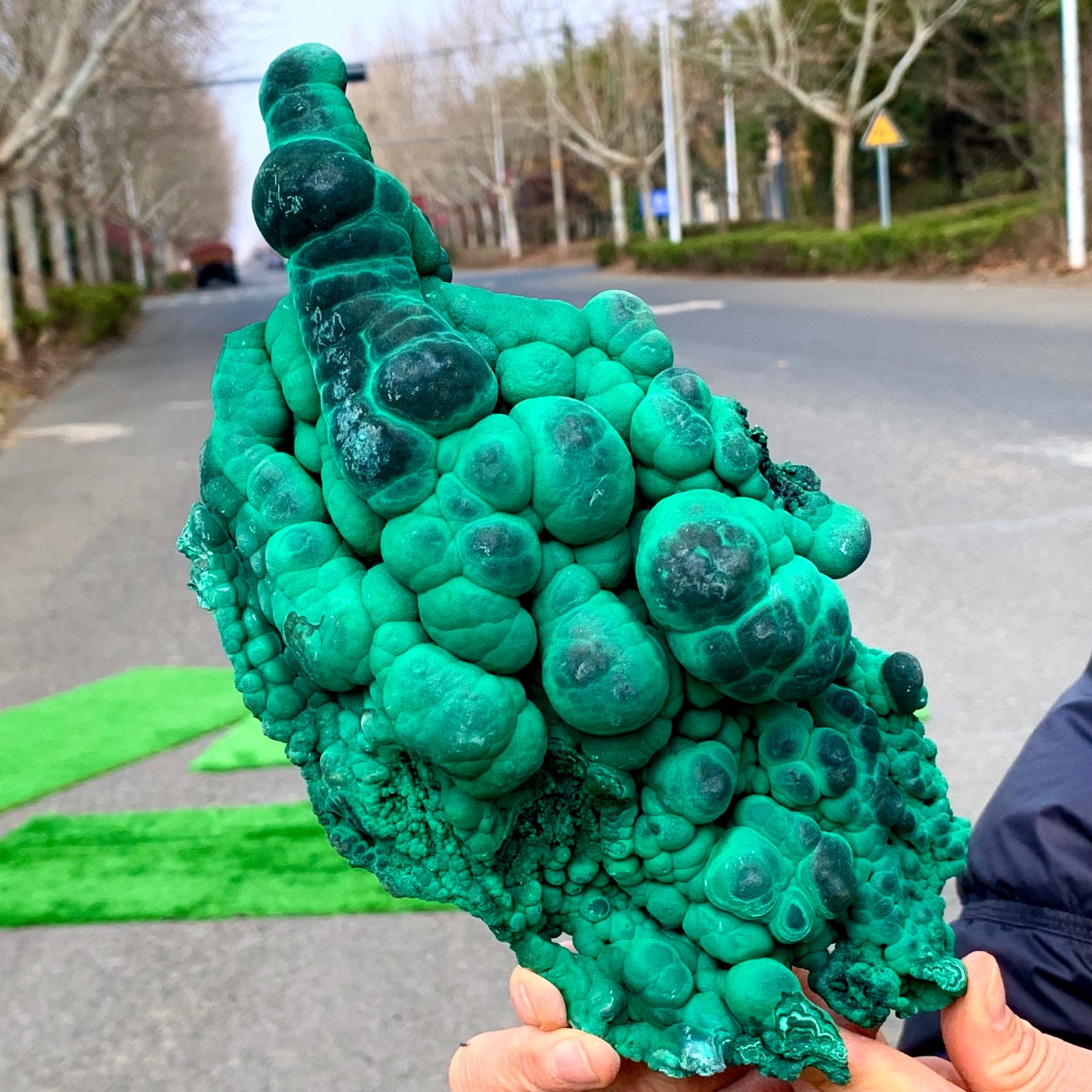 3.6LB  Natural glossy Malachite transparent cluster rough mineral sample