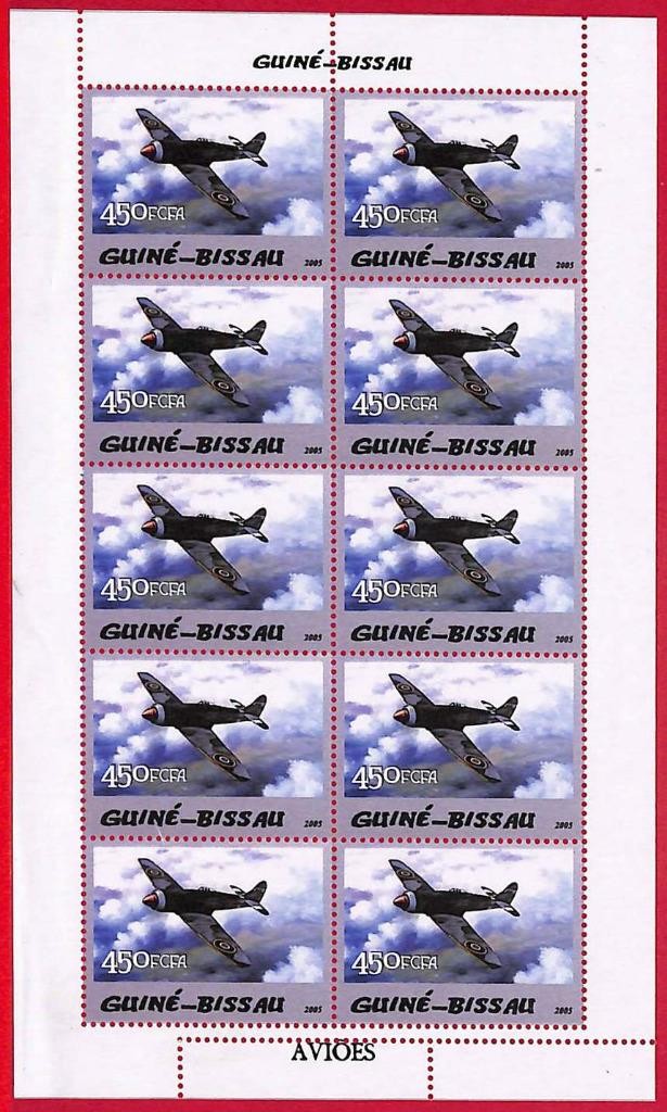 A5394 - GUINE-BISSAU - ERROR MISPERF Stamp Sheet - 2005 Aviation MILITARY PLANES
