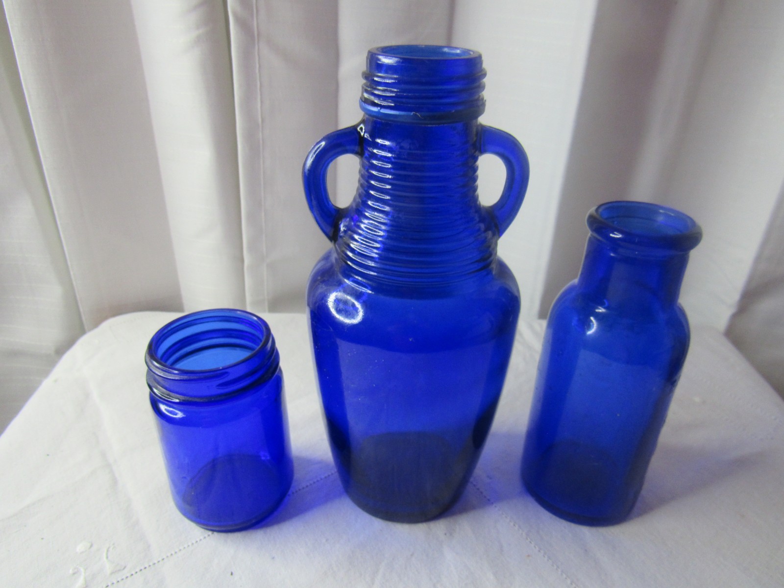 COBALT BLUE BROMO SELTZER EMERSON DRUG CO BOTTLES 5", vicks jar, handled 7" bott