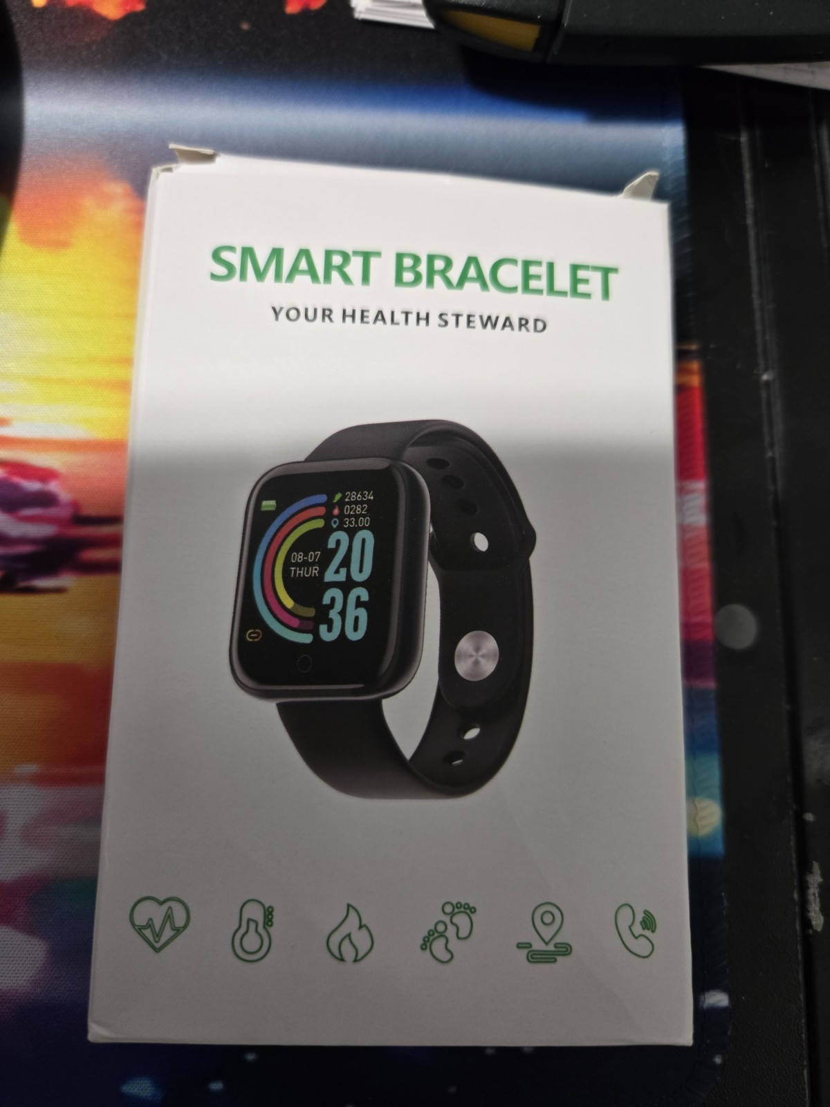 smart watch  fitness tracker