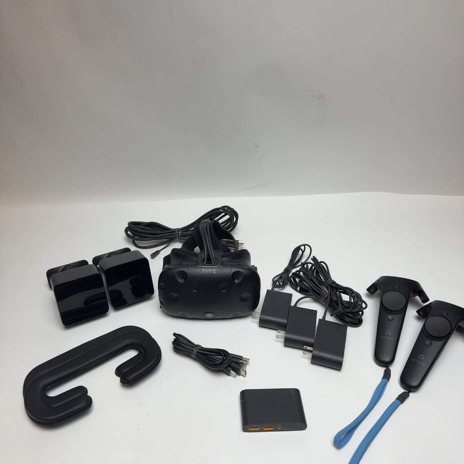 HTC Vive PC VR Headset 2Q2R100